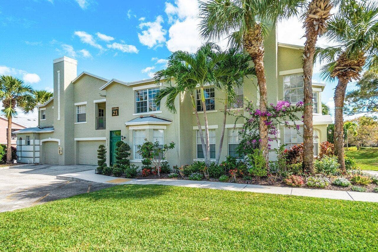 2110 Belmont Place, Boynton Beach, FL 33436 001-2110BelmontPlace-BoyntonBeach-FL-334