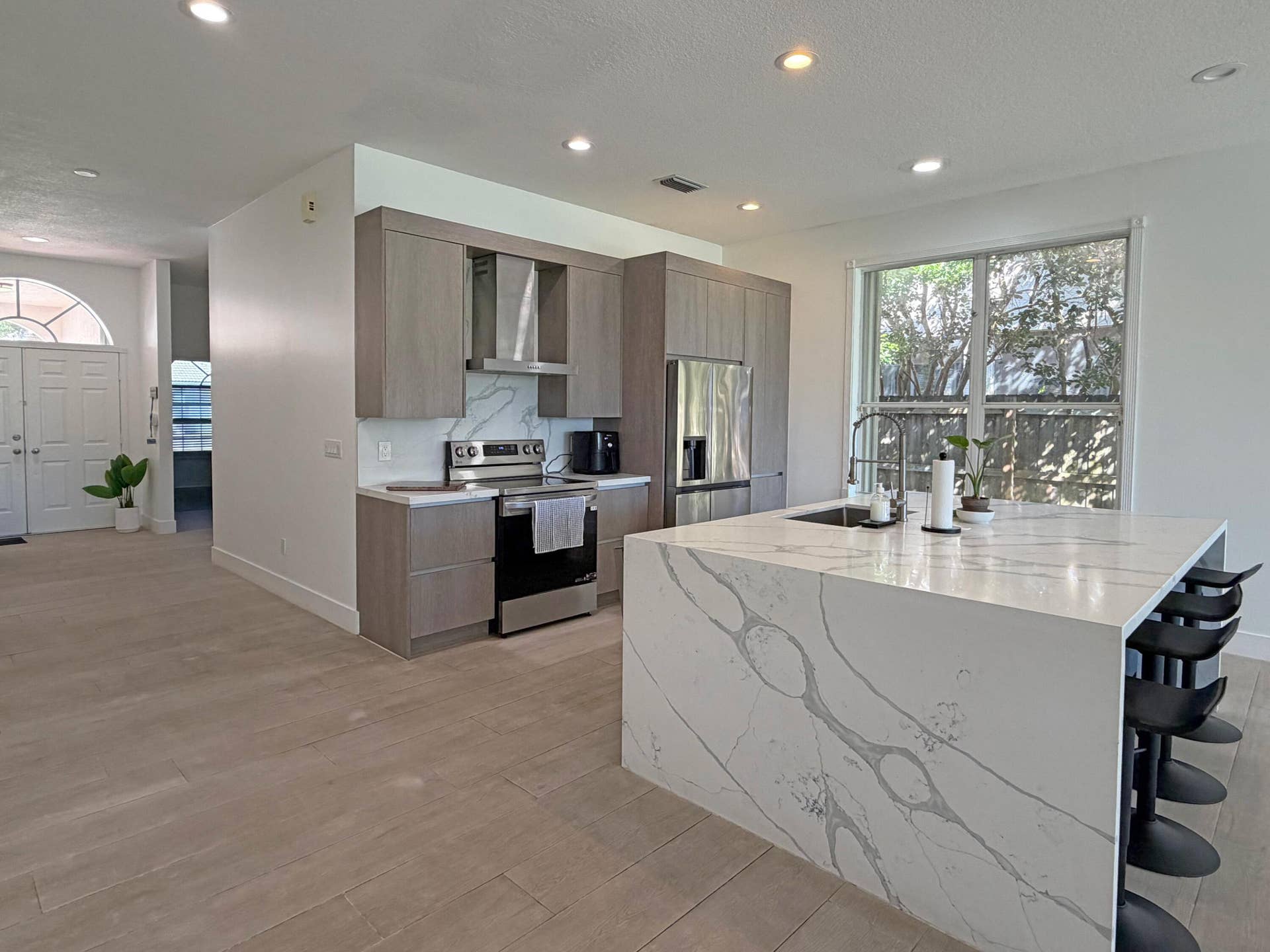 7649 Eagle Point Drive, Delray Beach, FL 33446 Kitchen