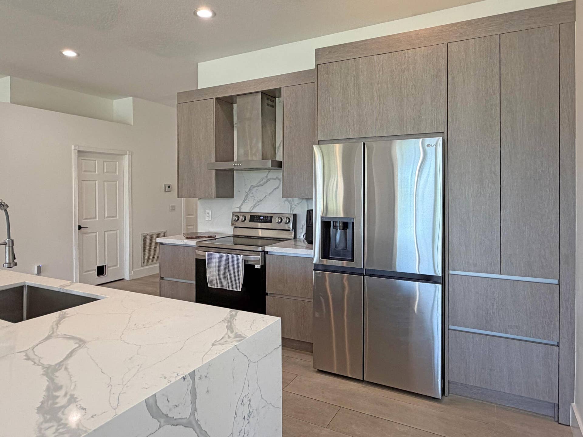 7649 Eagle Point Drive, Delray Beach, FL 33446 Kitchen