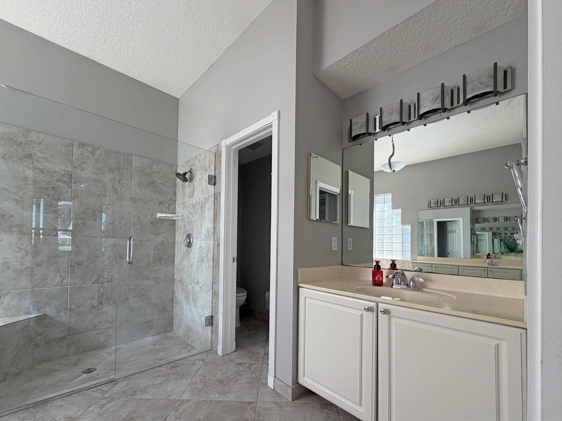 7649 Eagle Point Drive, Delray Beach, FL 33446 Master Bathroom