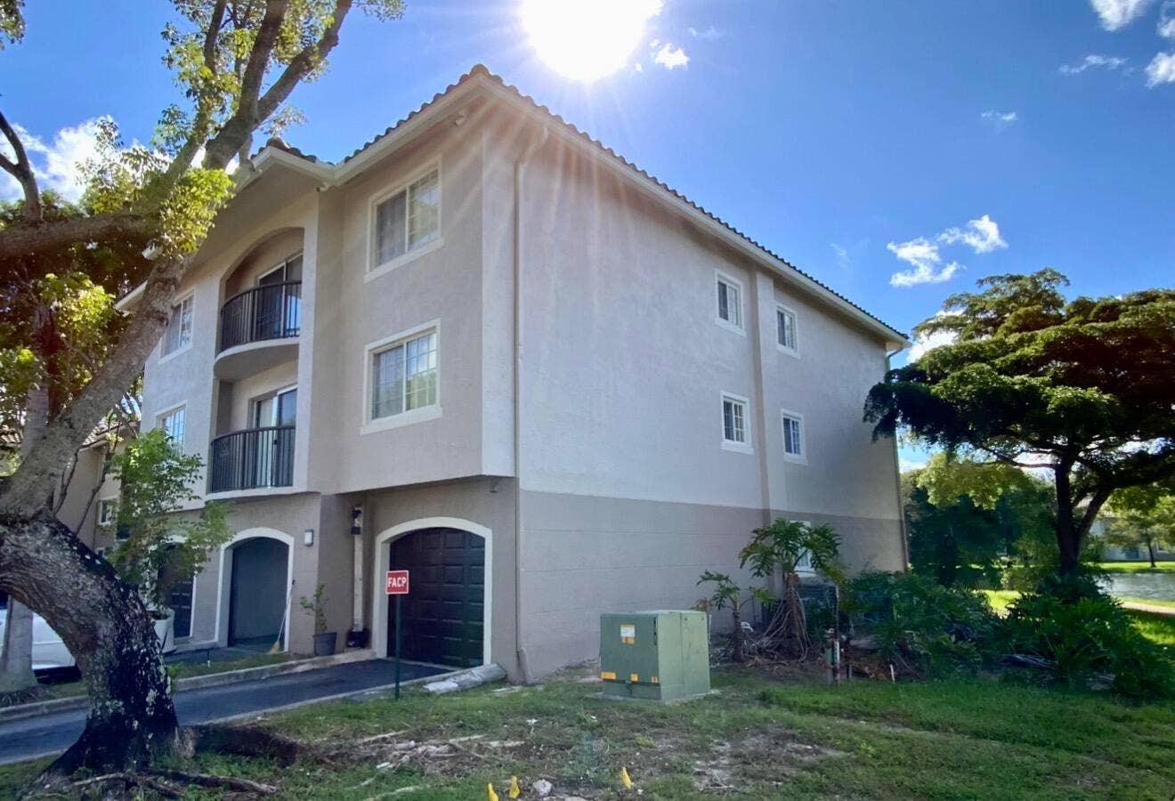 4159 N HAVERHILL Road, #1304, West Palm Beach, FL 33417 IMG_7378