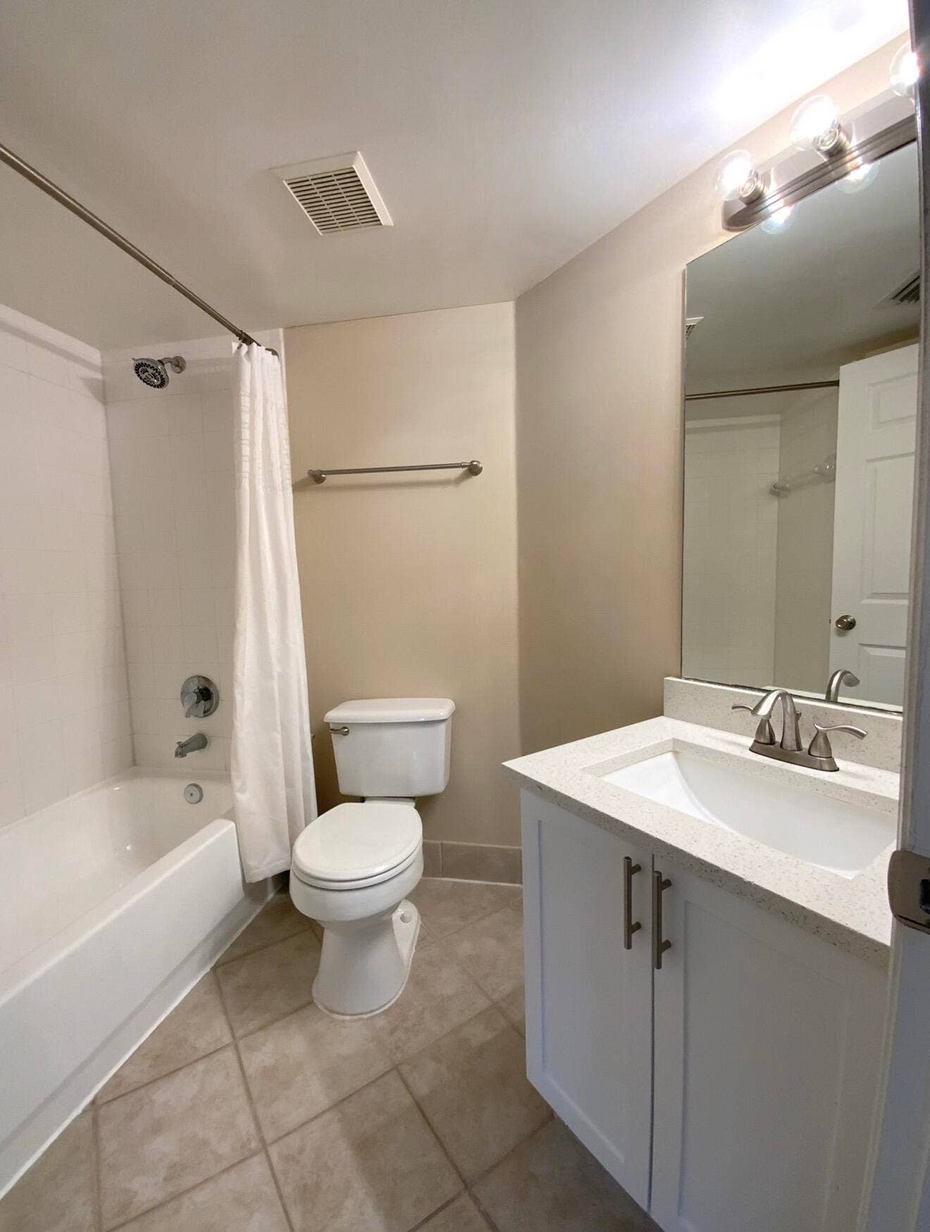 4159 N HAVERHILL Road, #1304, West Palm Beach, FL 33417 IMG_7370