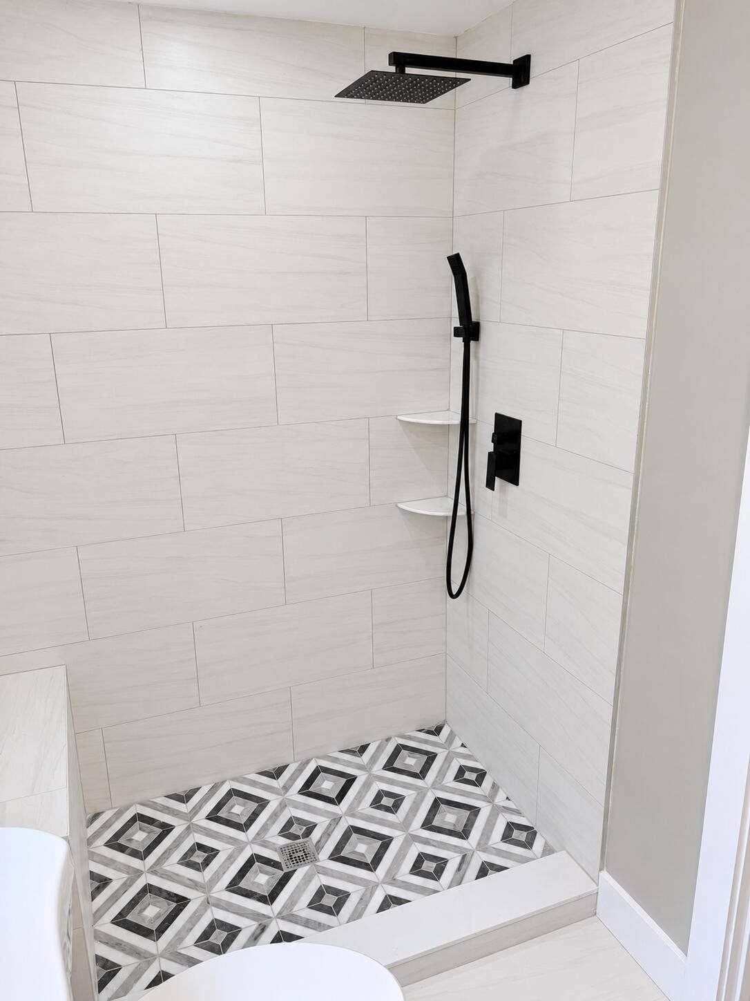 3900 Oaks Clubhouse Drive, #101, Pompano Beach, FL 33069 Palm Primary Bath 3