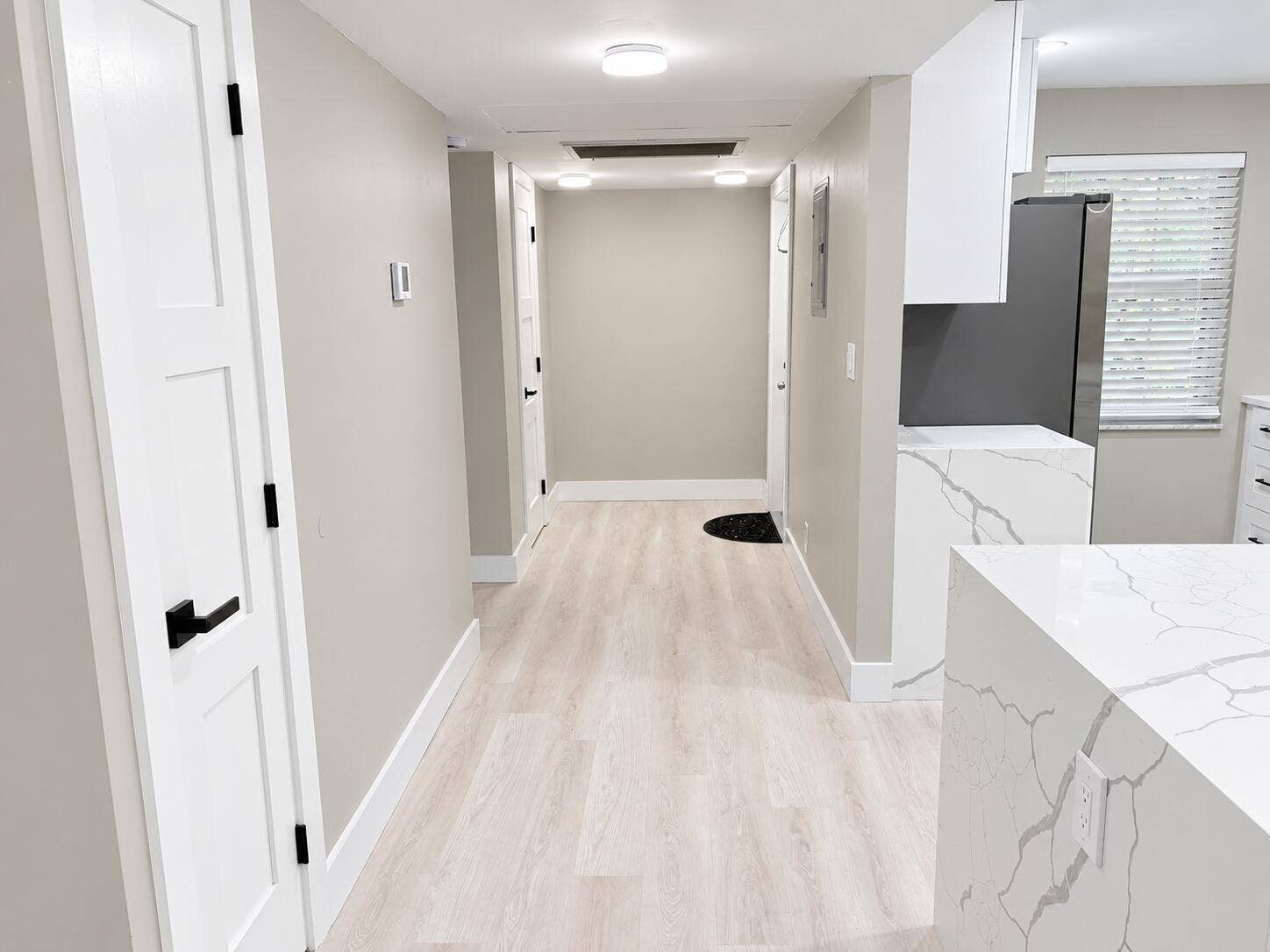 3900 Oaks Clubhouse Drive, #101, Pompano Beach, FL 33069 Palm Hallway 1