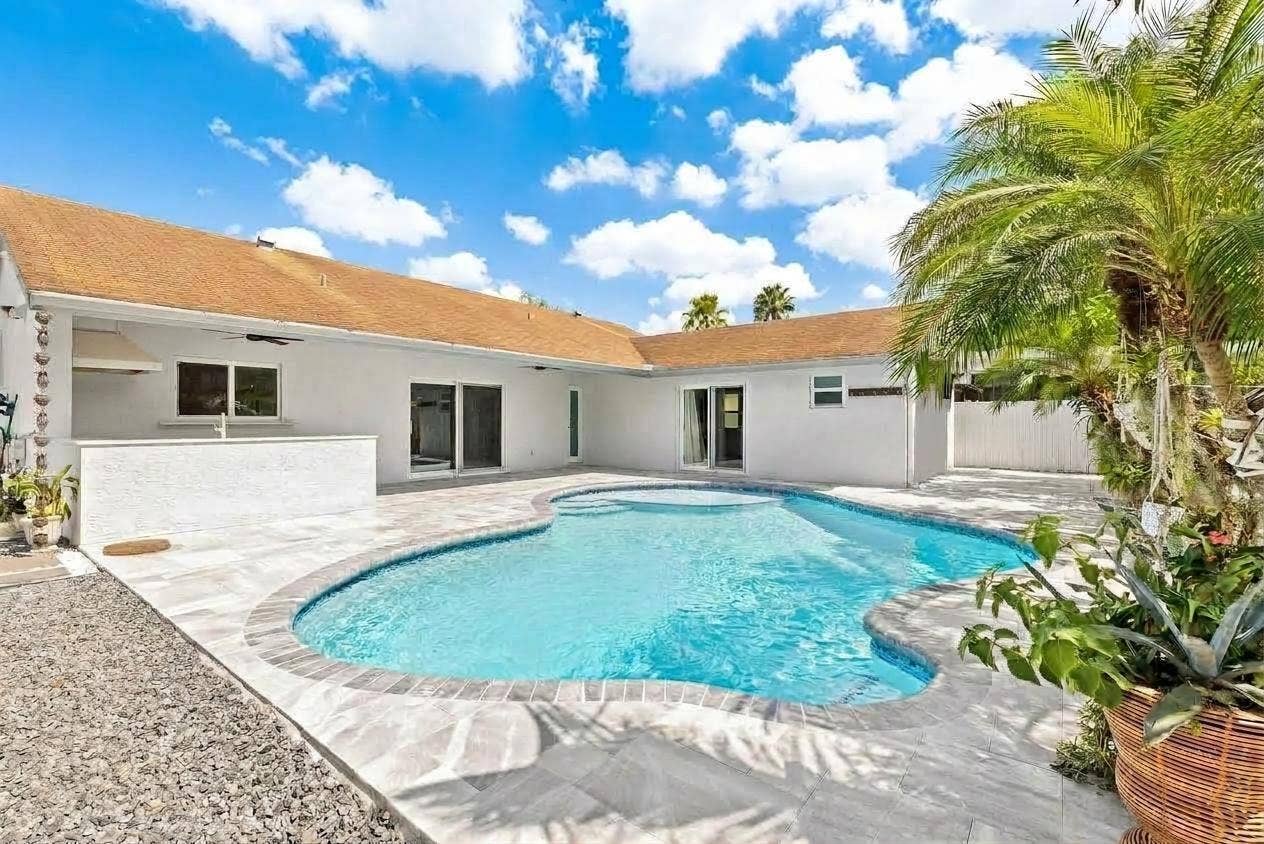 10110 SW 16TH Place, Davie, FL 33324 collov-ai_20260930102021_4m80q3