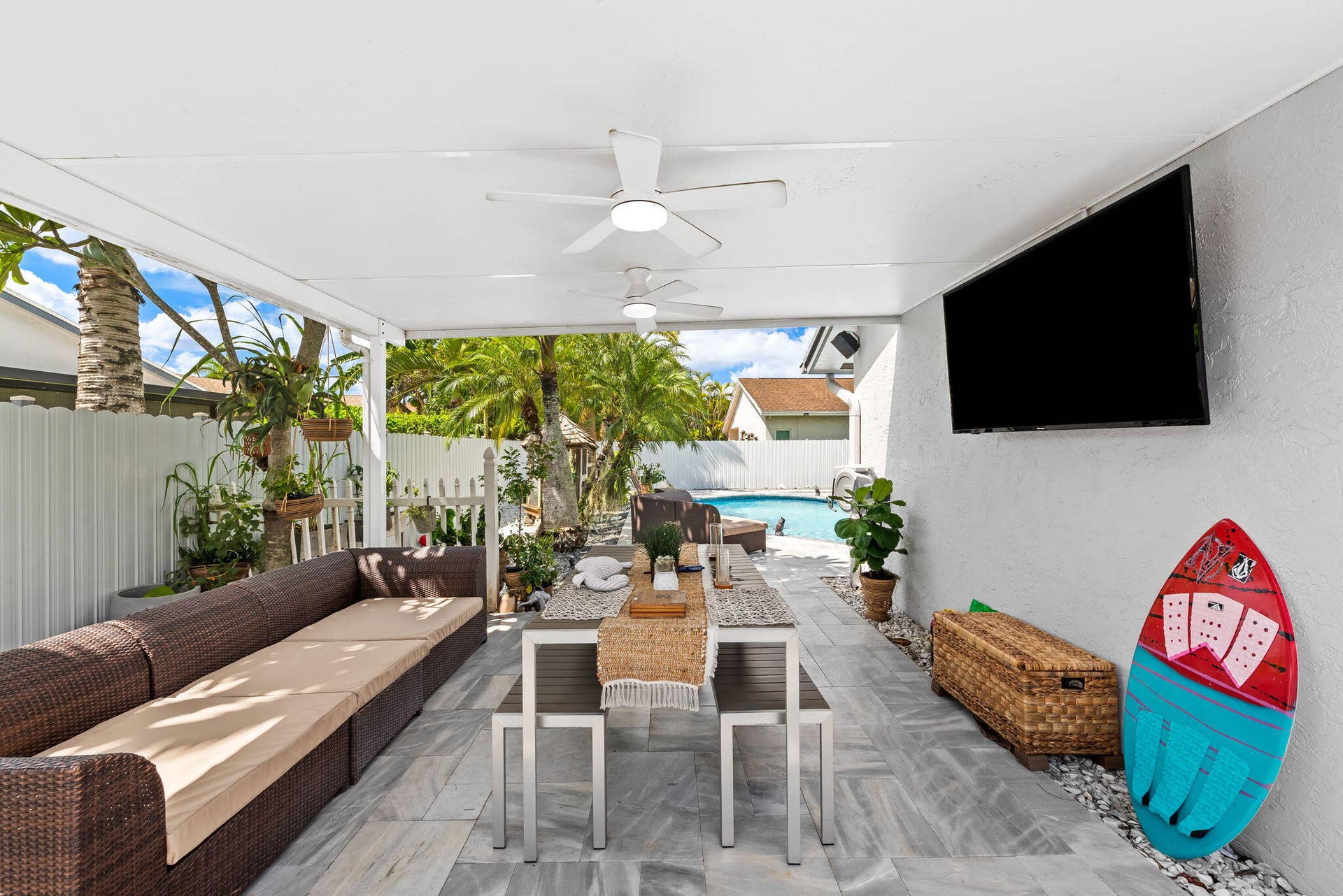10110 SW 16TH Place, Davie, FL 33324 23-web-or-mls-_BWP9640