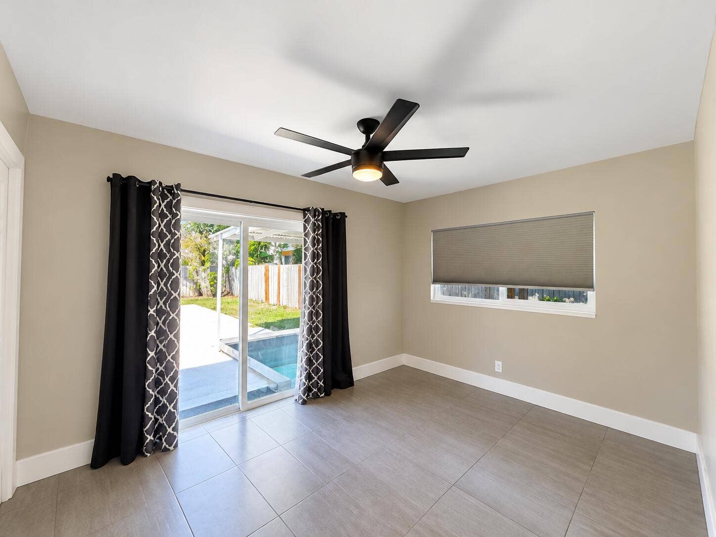 1343 W Ocean Avenue, Lantana, FL 33462 Master Bedroom
