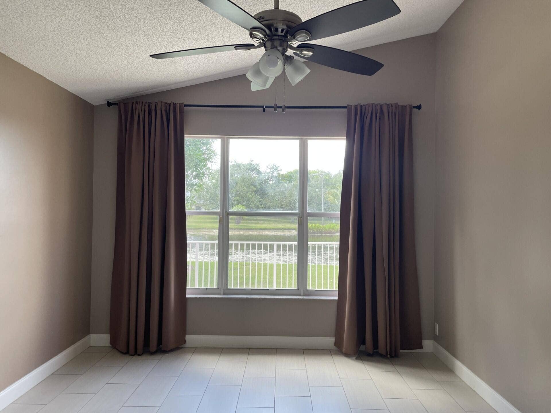 9514 Lago Drive, Boynton Beach, FL 33472 Lago window view