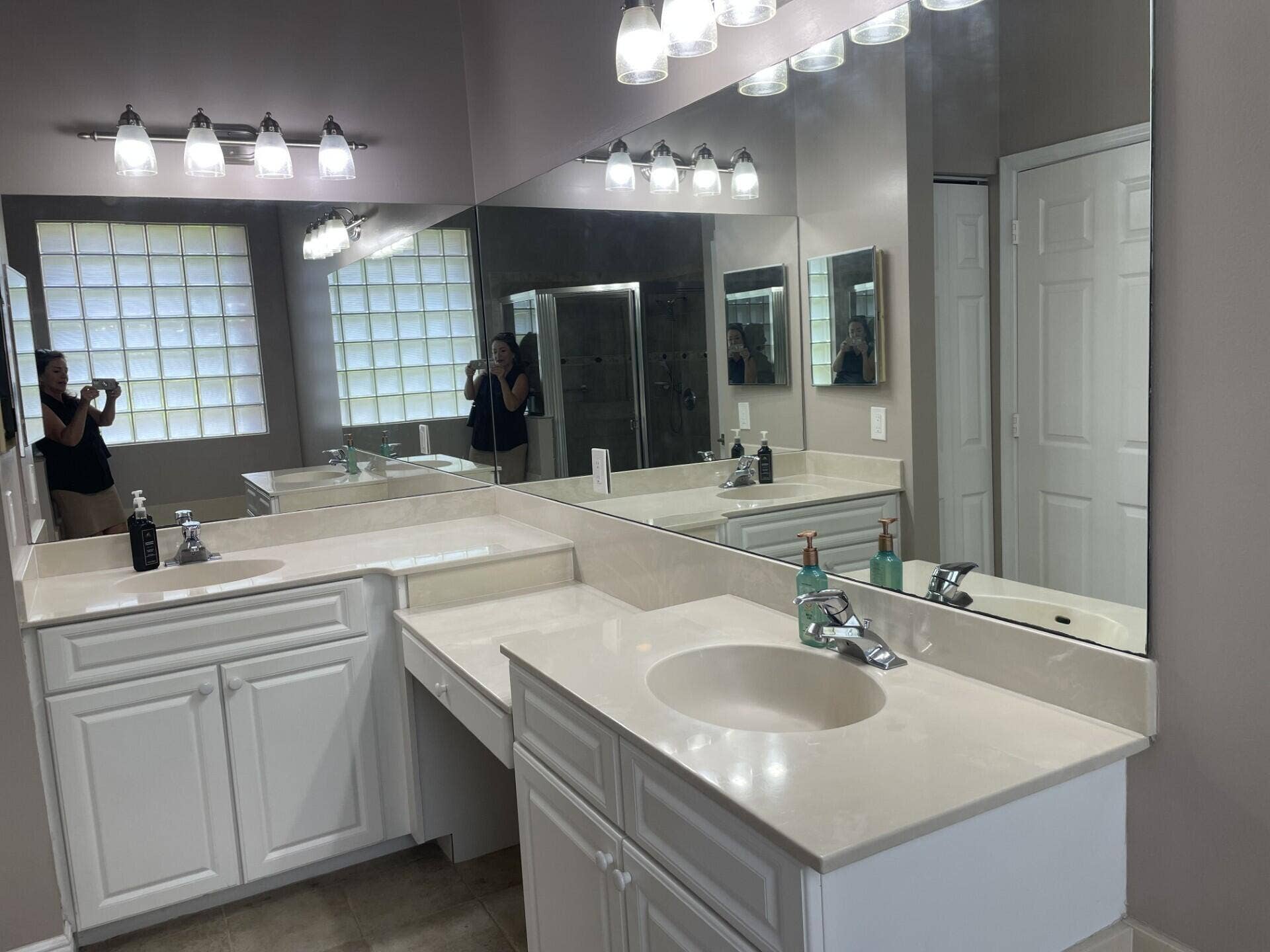 9514 Lago Drive, Boynton Beach, FL 33472 Lago master bath sink