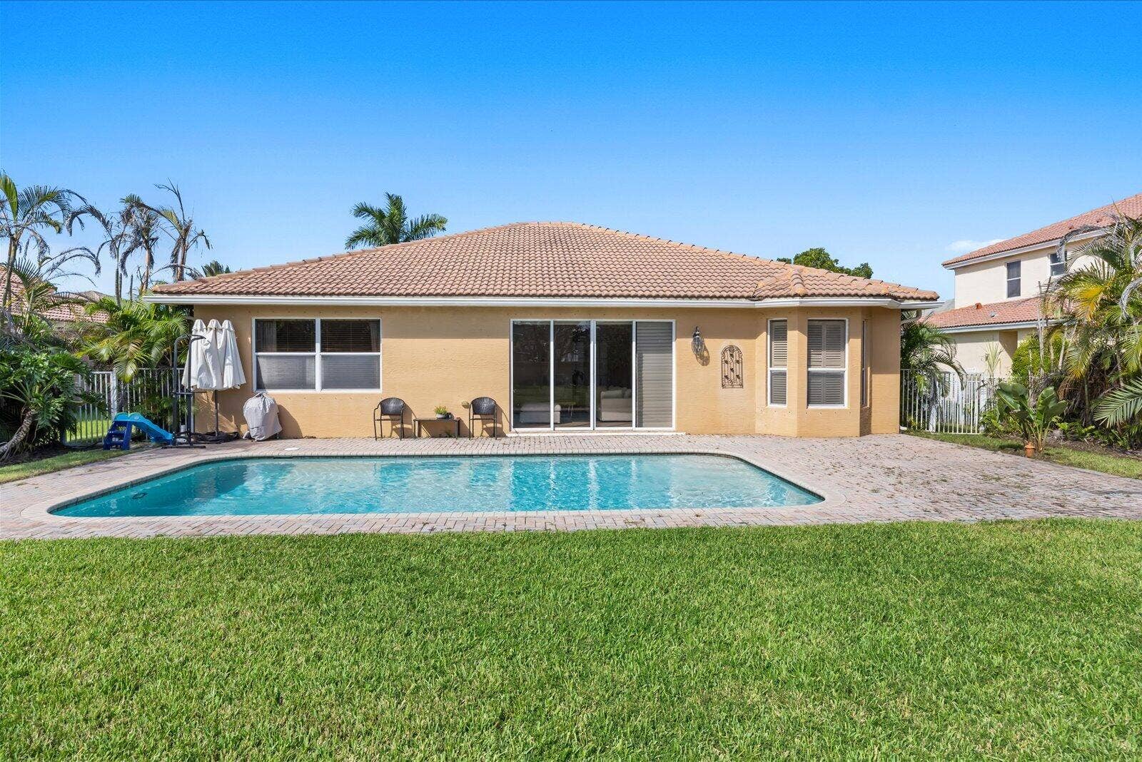 1180 AMETHYST Drive SW, Vero Beach, FL 32968 39-ame in-37