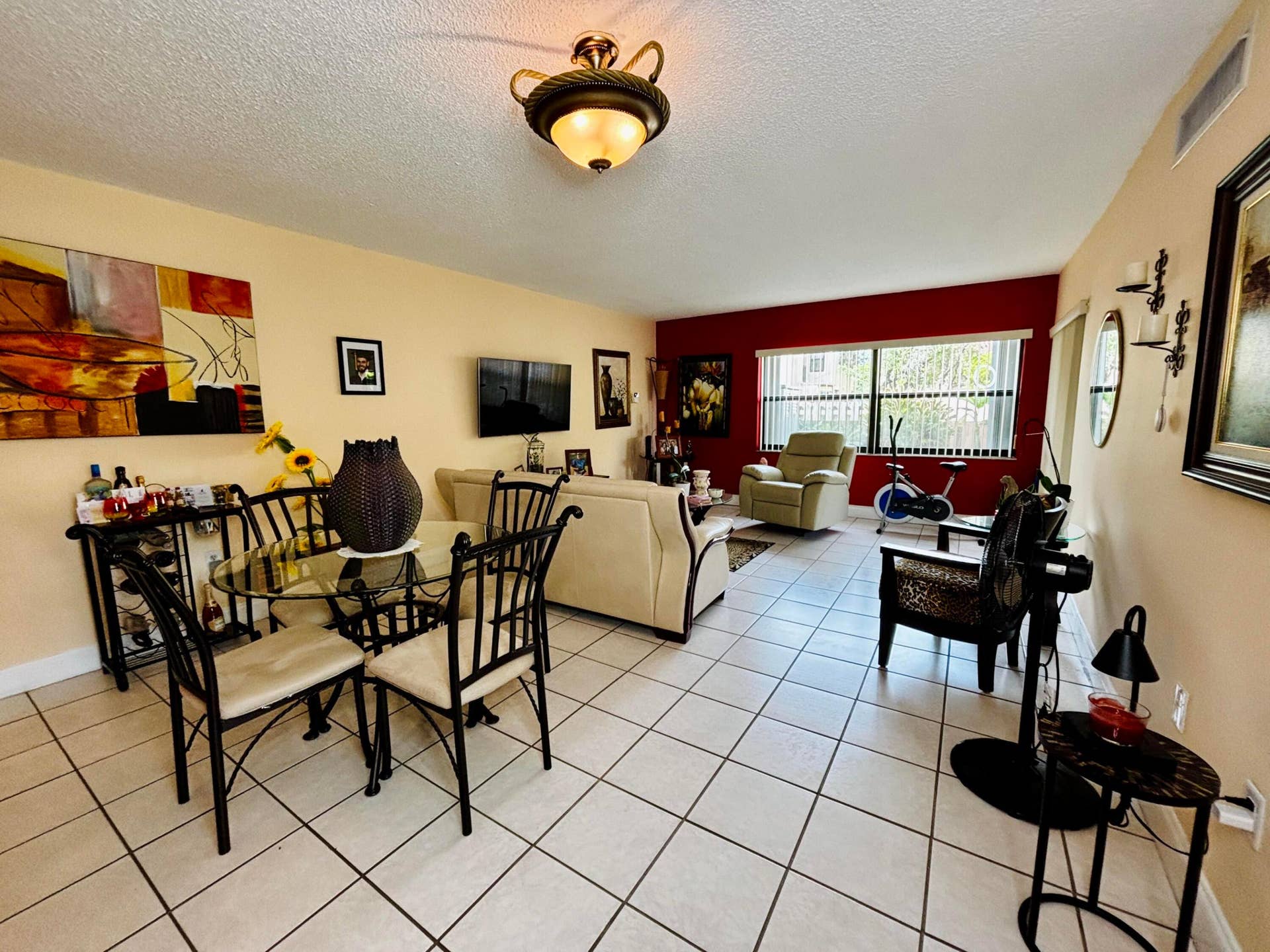 540 W PARK Drive, #101-1, Miami, Miami, FL 33172 IMG_1509