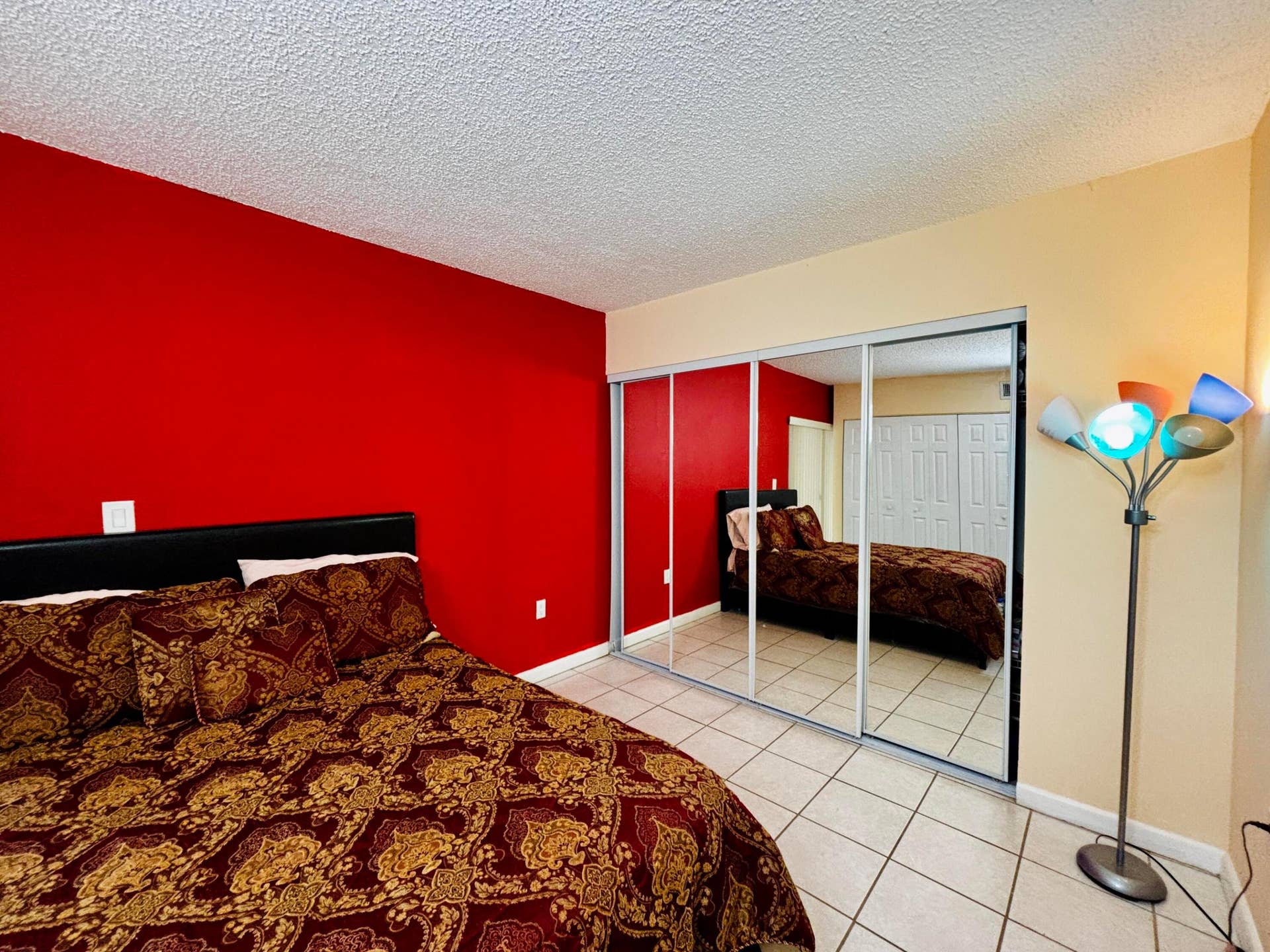 540 W PARK Drive, #101-1, Miami, Miami, FL 33172 IMG_1463