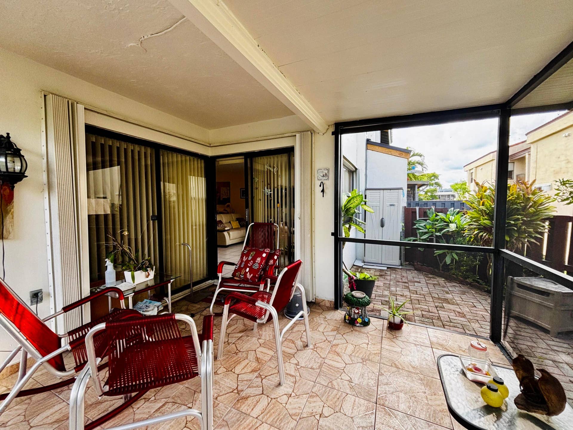 540 W PARK Drive, #101-1, Miami, Miami, FL 33172 IMG_1529