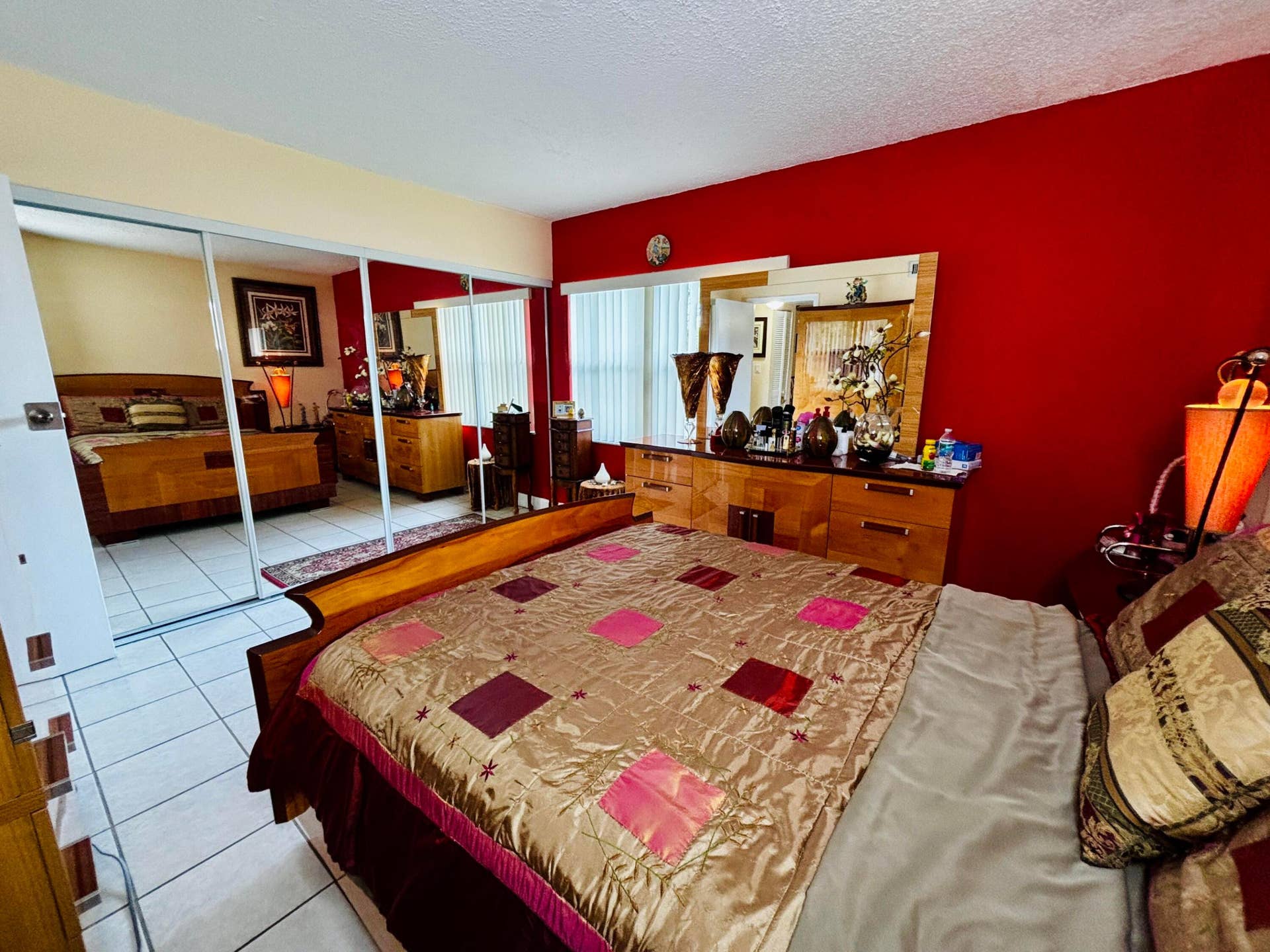 540 W PARK Drive, #101-1, Miami, Miami, FL 33172 IMG_1476