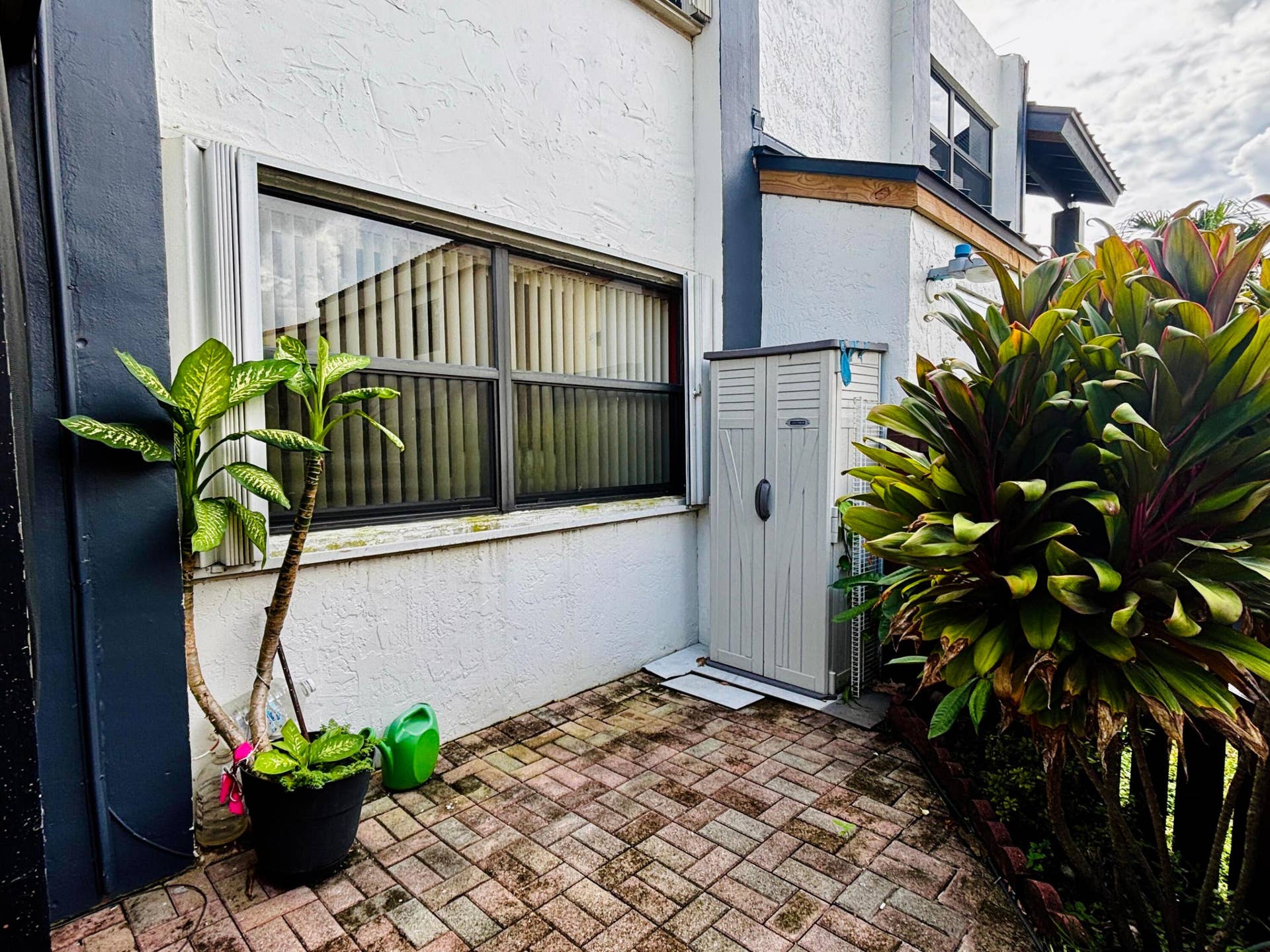 540 W PARK Drive, #101-1, Miami, Miami, FL 33172 IMG_1535