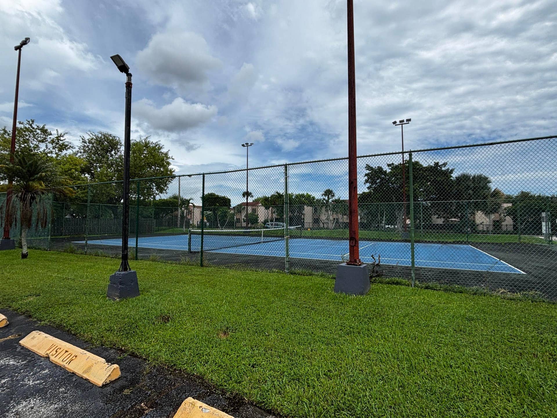540 W PARK Drive, #101-1, Miami, Miami, FL 33172 Tennis Court
