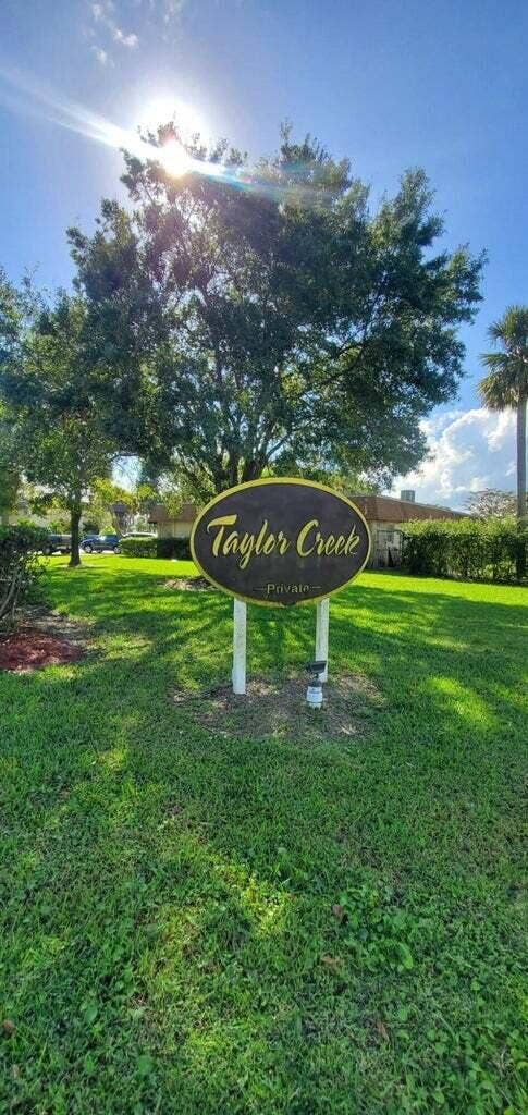 3124 US Highway 441 SE, #J1, Okeechobee, FL 34974 2