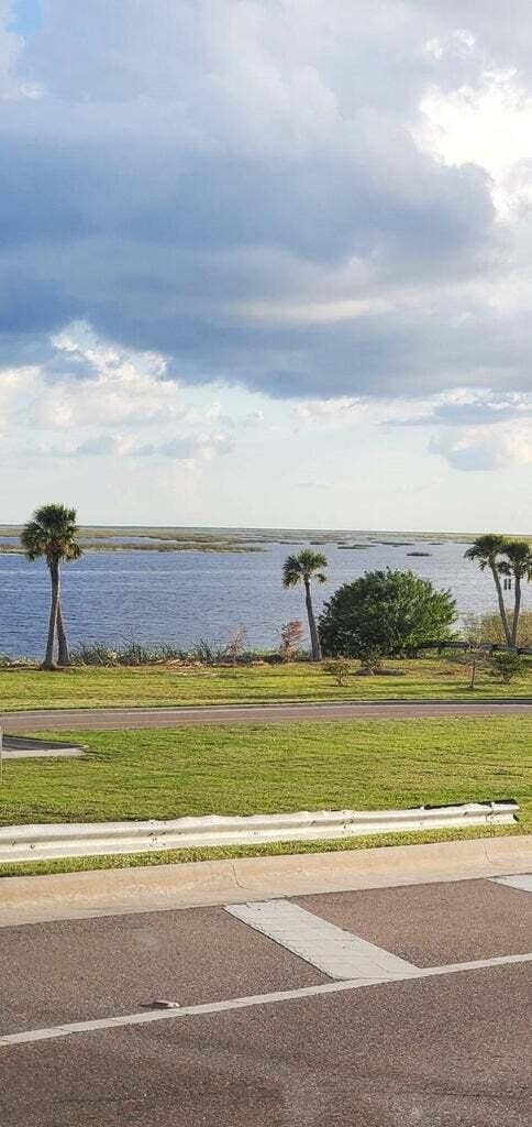 3124 US Highway 441 SE, #J1, Okeechobee, FL 34974 38