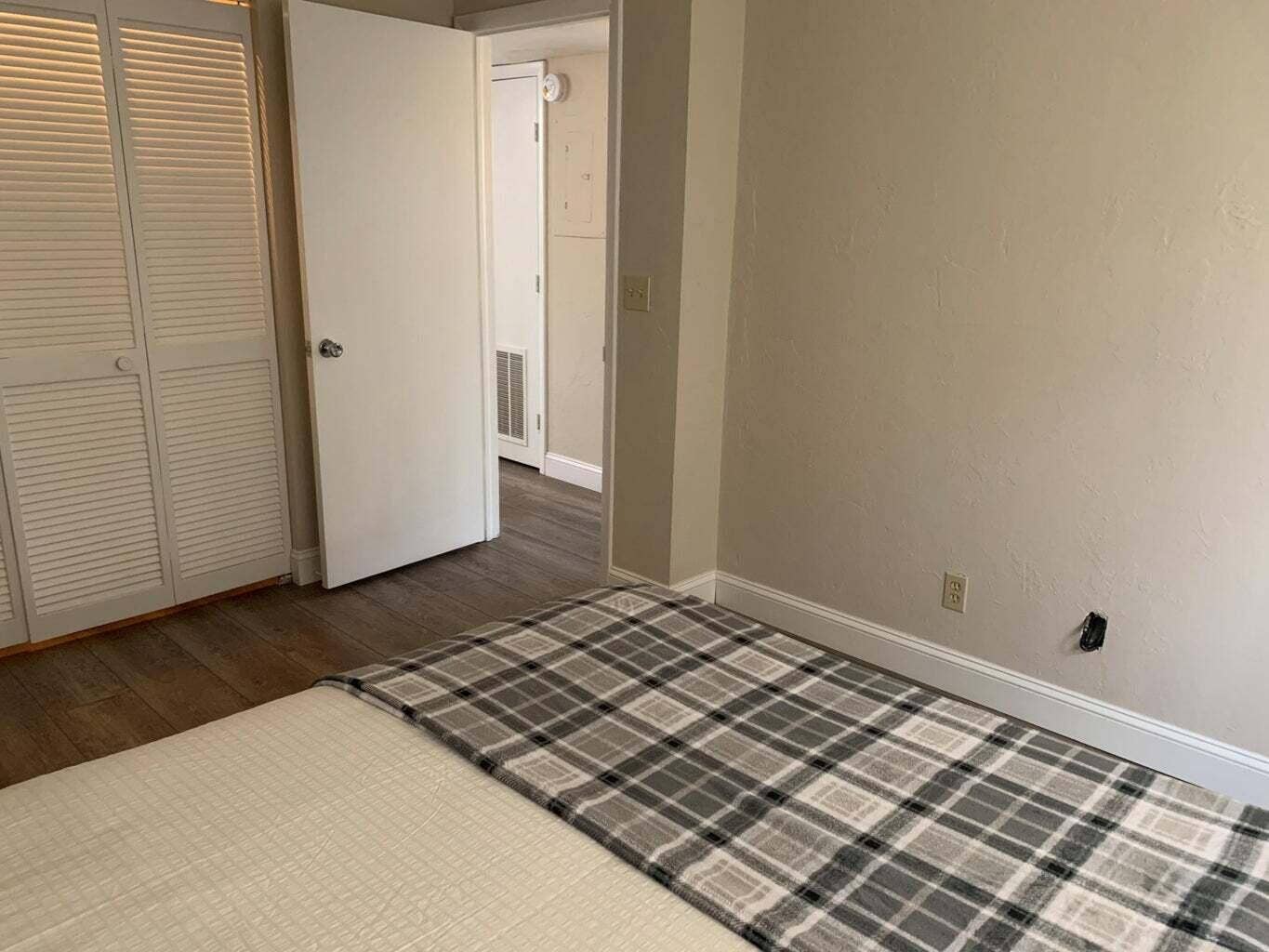 3124 US Highway 441 SE, #J1, Okeechobee, FL 34974 30