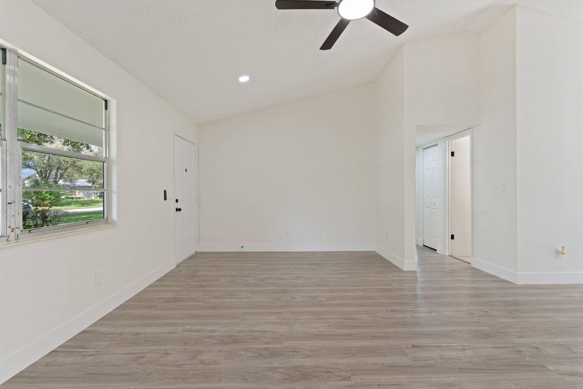 2136 80TH Avenue, Vero Beach, FL 32966 2136-80th-Ave-HigMedia-031