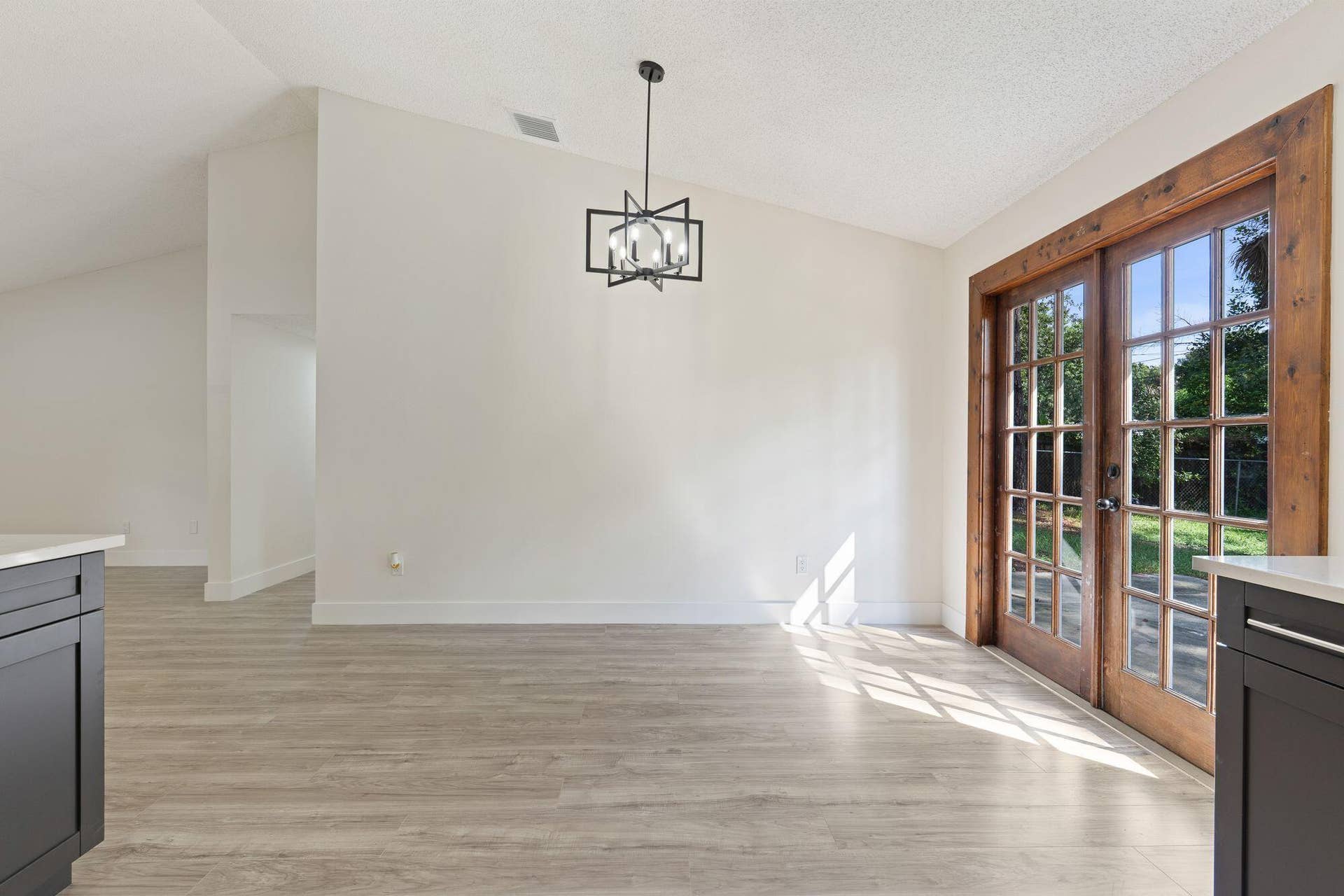 2136 80TH Avenue, Vero Beach, FL 32966 2136-80th-Ave-HigMedia-020