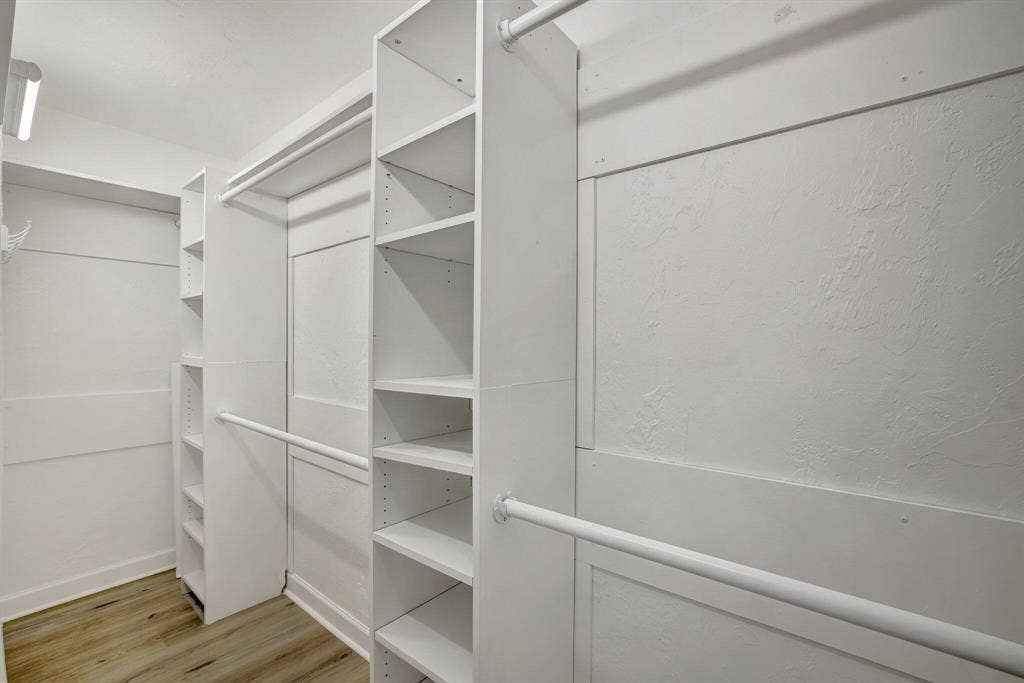 5615 FREEDOM Street, Hollywood, FL 33021 closet