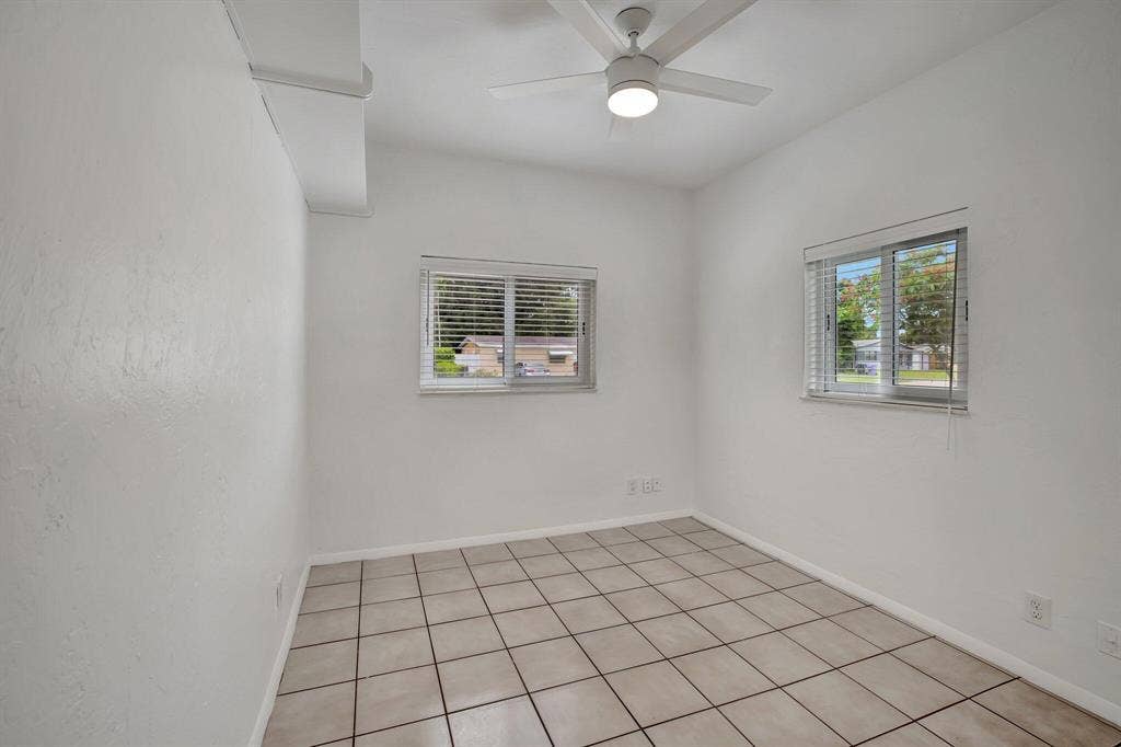 5615 FREEDOM Street, Hollywood, FL 33021 bedroom