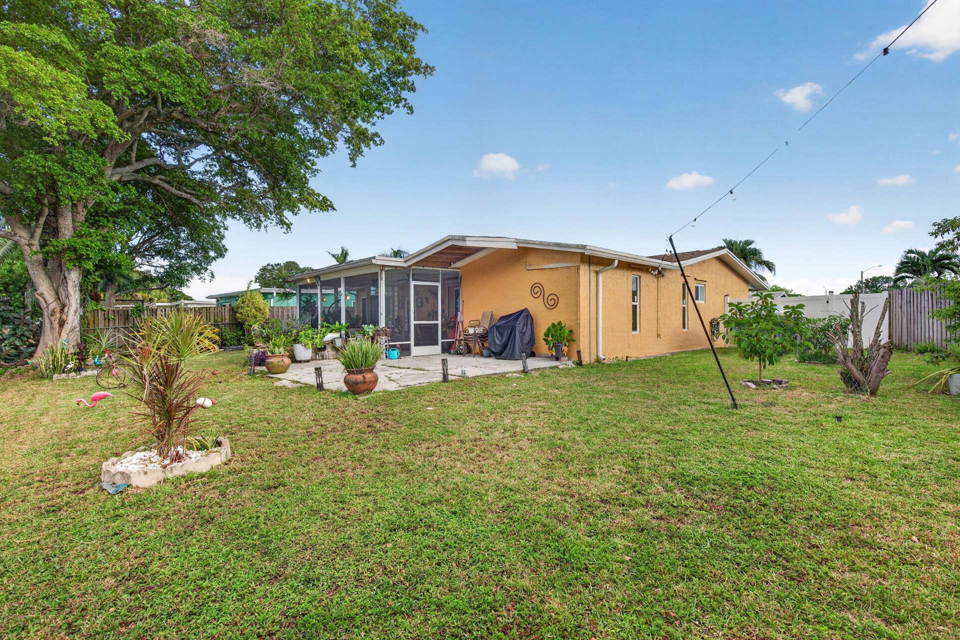 9877 NW 26TH Place, Sunrise, FL 33322 34-web-or-mls-34-print-_A7A0029