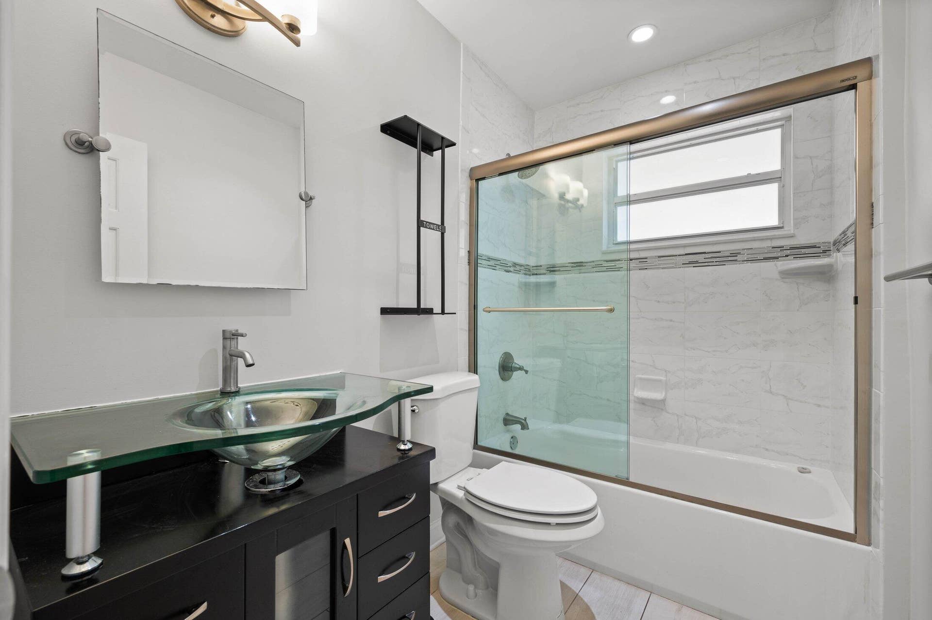 2265 SE 12TH Street, Pompano Beach, Pompano Beach, FL 33062 2255 SE 12th St Pompano Beach-9