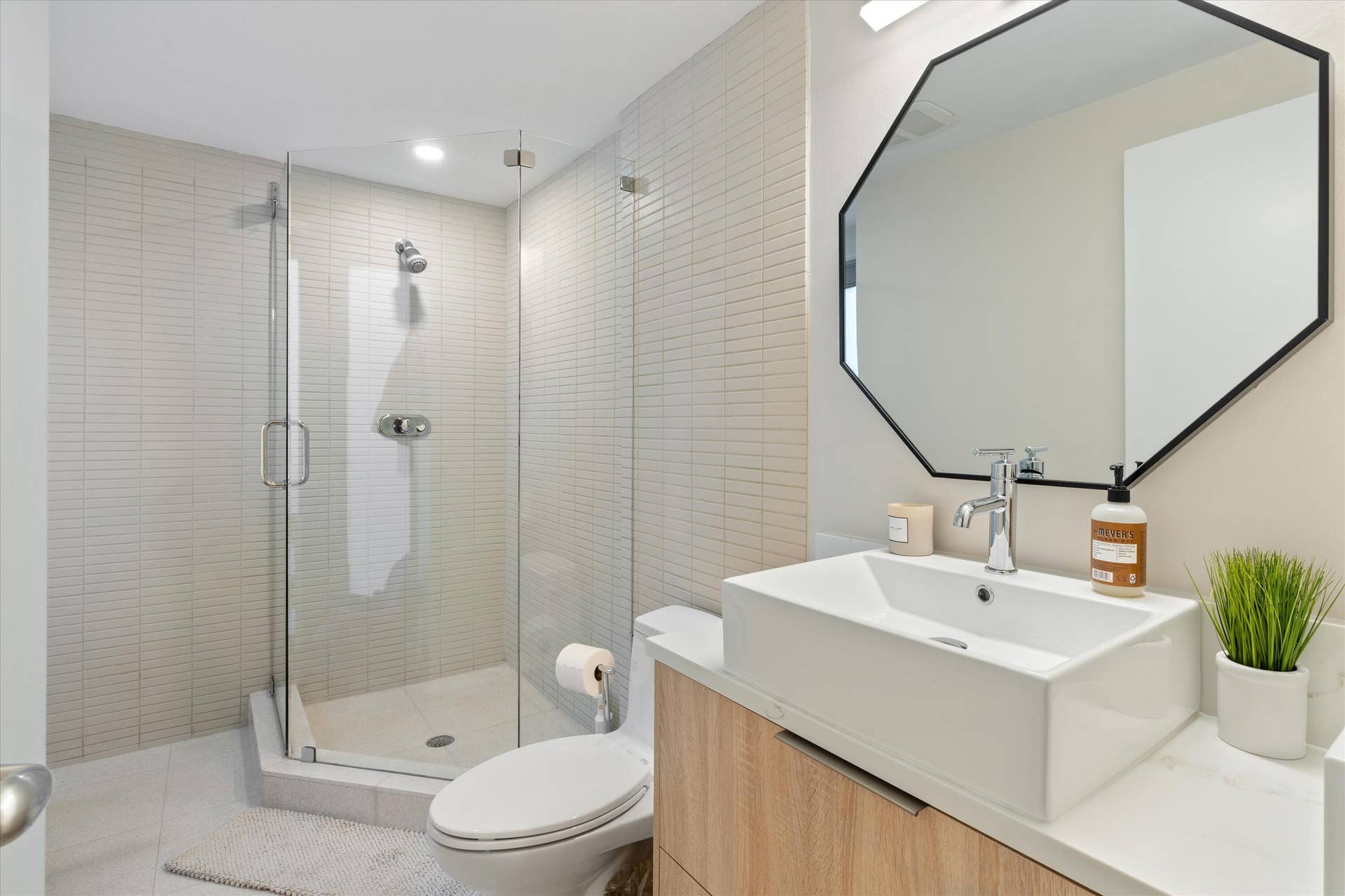 1509 NE 4th Place, Fort Lauderdale, Fort Lauderdale, FL 33301 20-1509 NE 4th Place Ft. Lauderdale FL-1