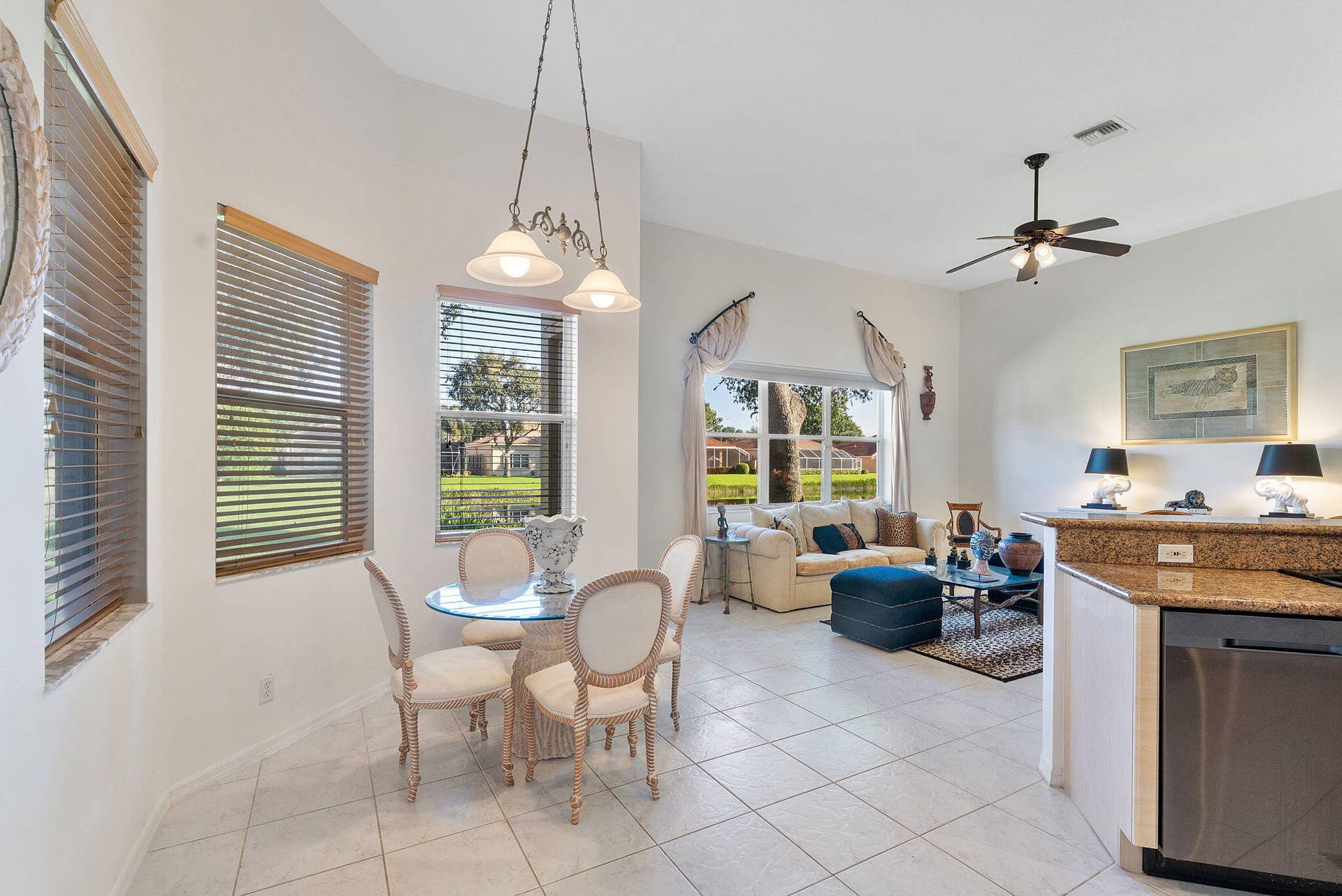 7389 Viale Michelangelo, Delray Beach, FL 33446 Breakfast Area