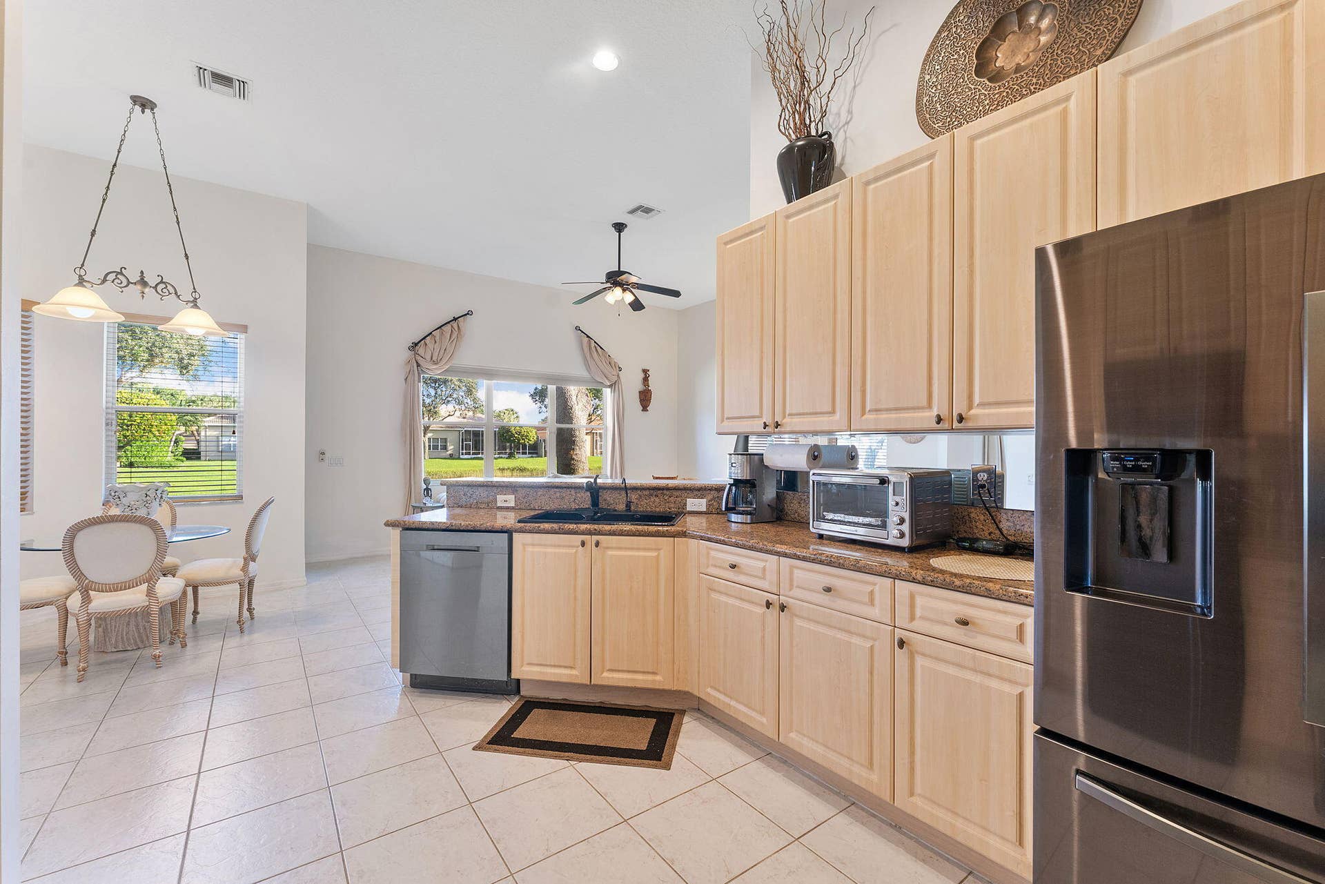 7389 Viale Michelangelo, Delray Beach, FL 33446 Kitchen