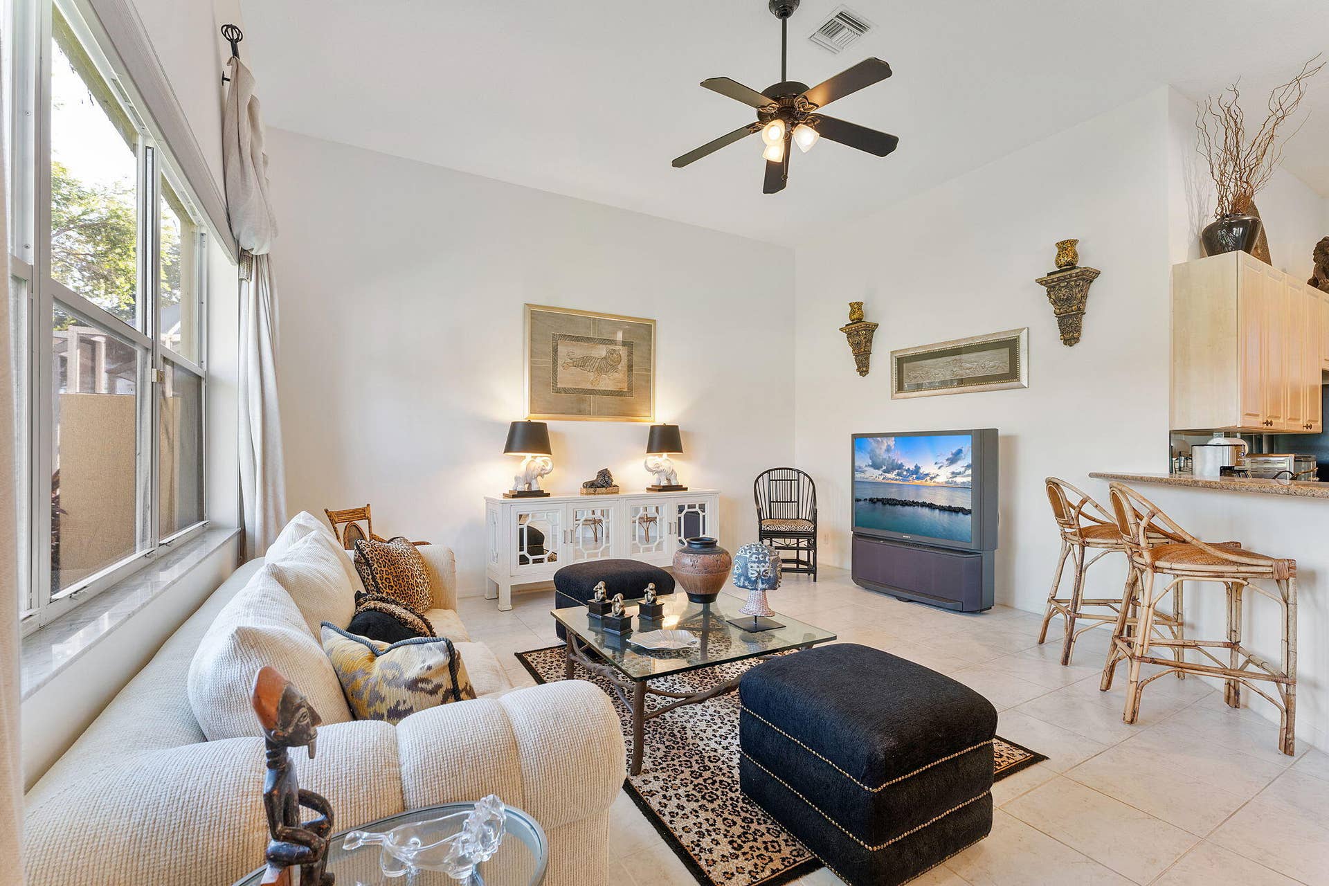 7389 Viale Michelangelo, Delray Beach, FL 33446 Family Room