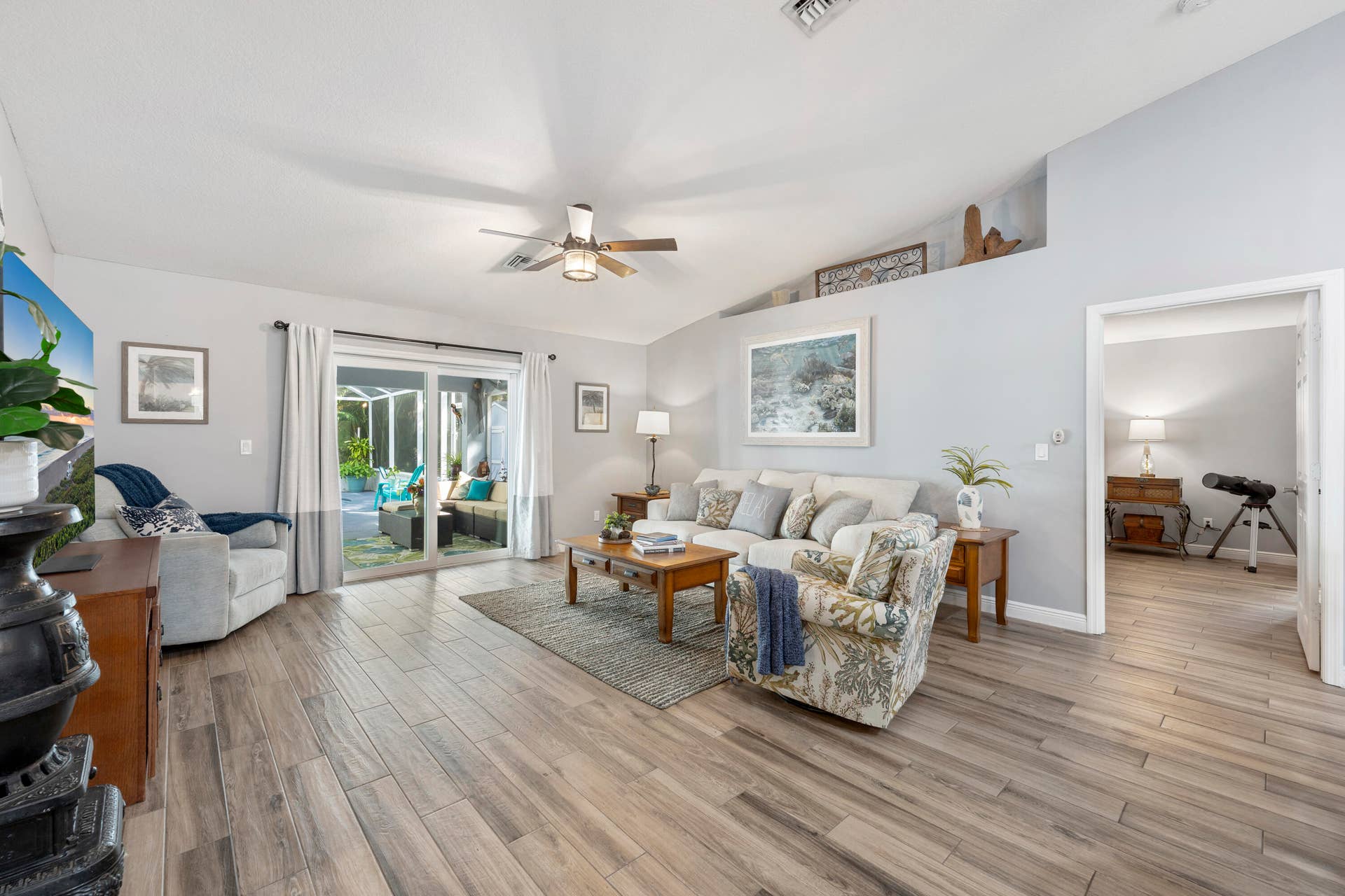2300 CANOE CREEK Lane, Fort Pierce, FL 34981 11_23