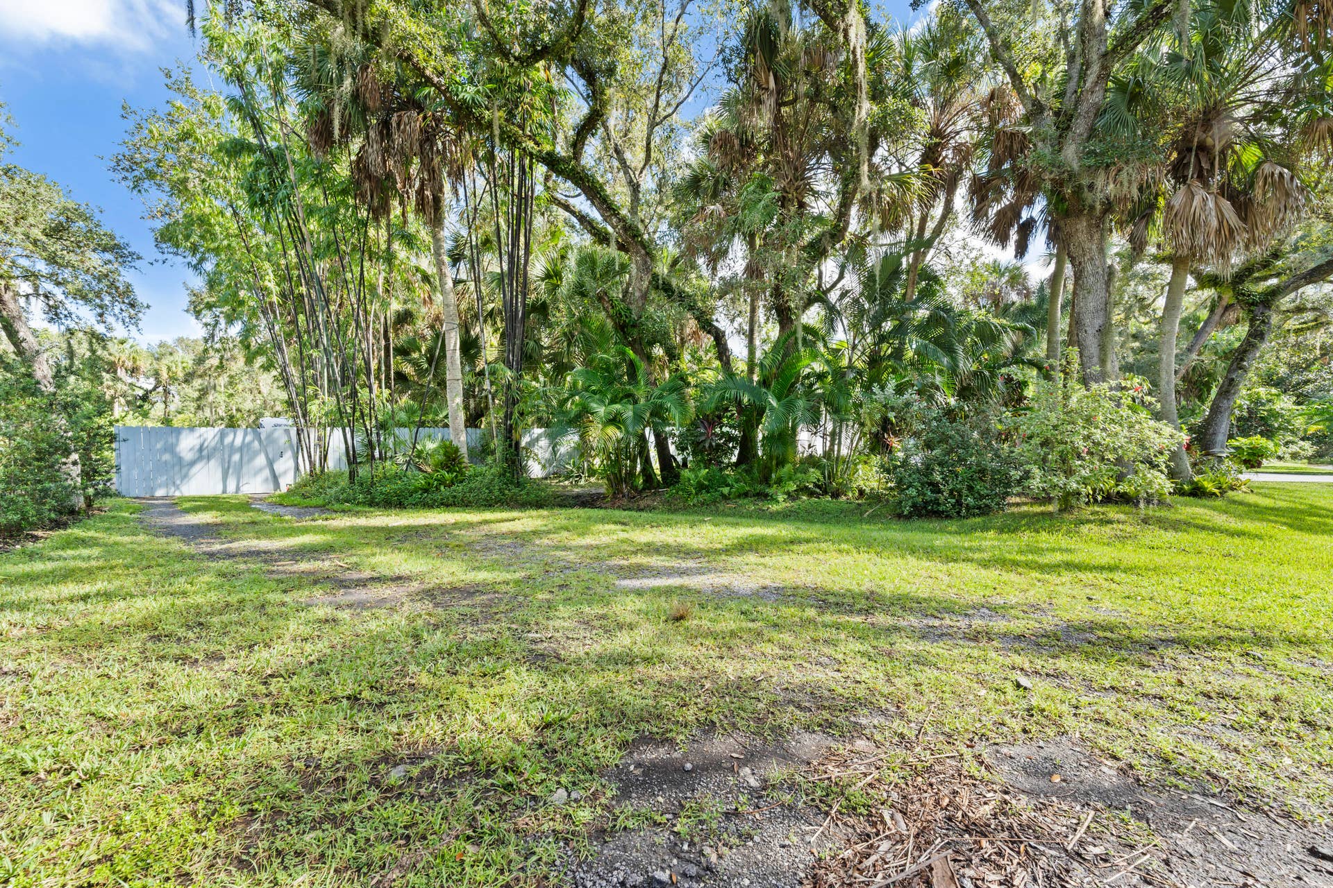 2300 CANOE CREEK Lane, Fort Pierce, FL 34981 40_09