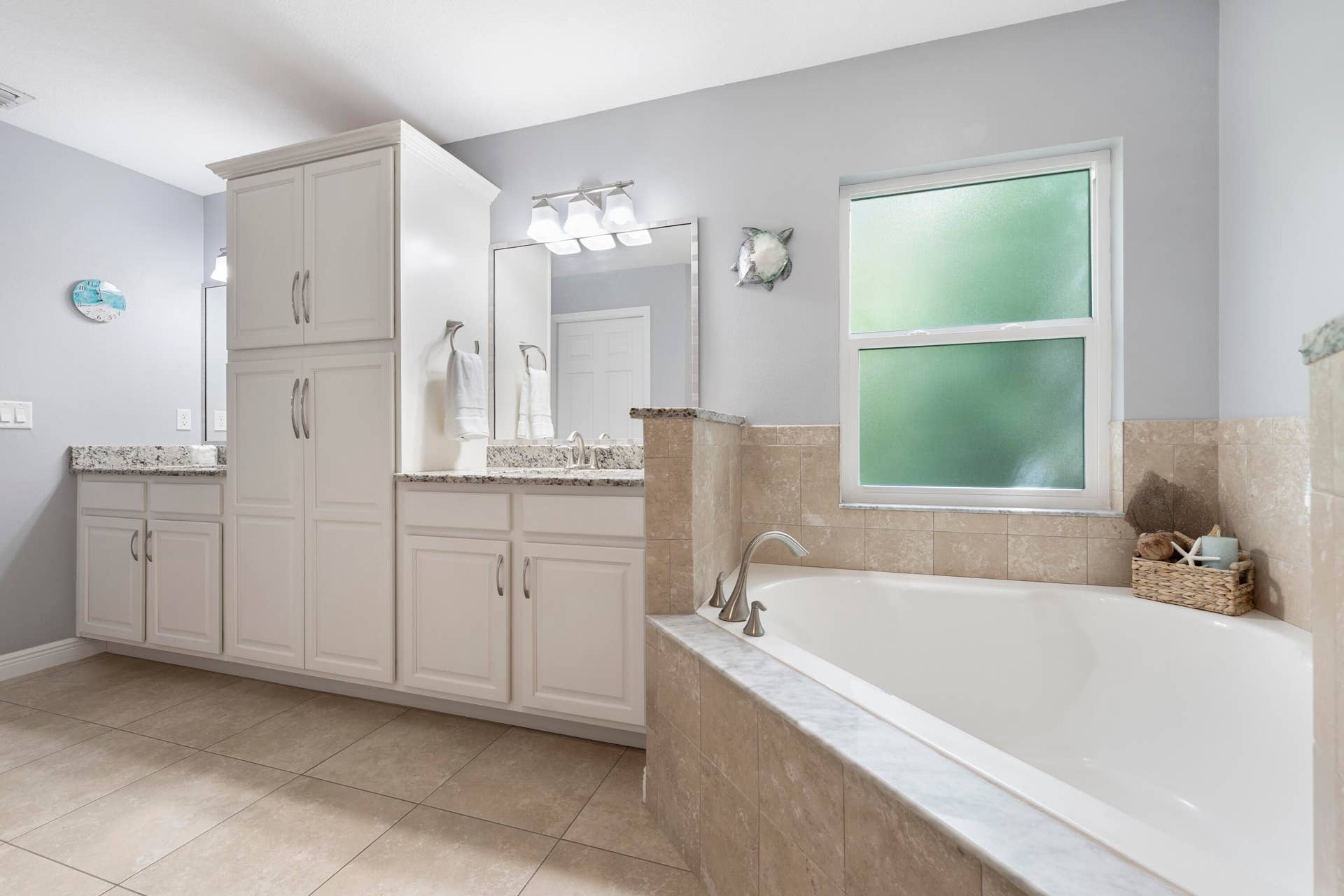 2300 CANOE CREEK Lane, Fort Pierce, FL 34981 30_32