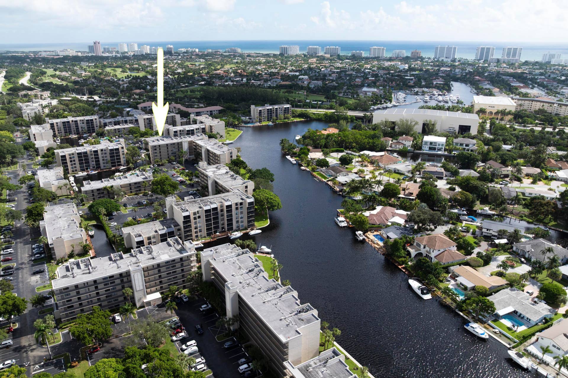 8 Royal Palm Way, #2050, Boca Raton, FL 33432 Aerial View