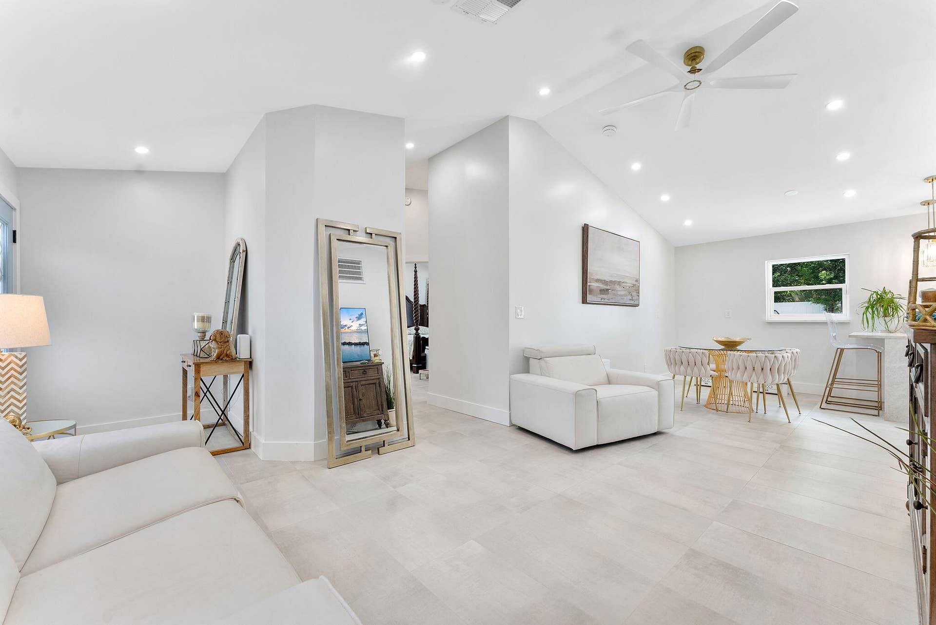 14529 Sunset Pine Drive, Delray Beach, FL 33445 living Room
