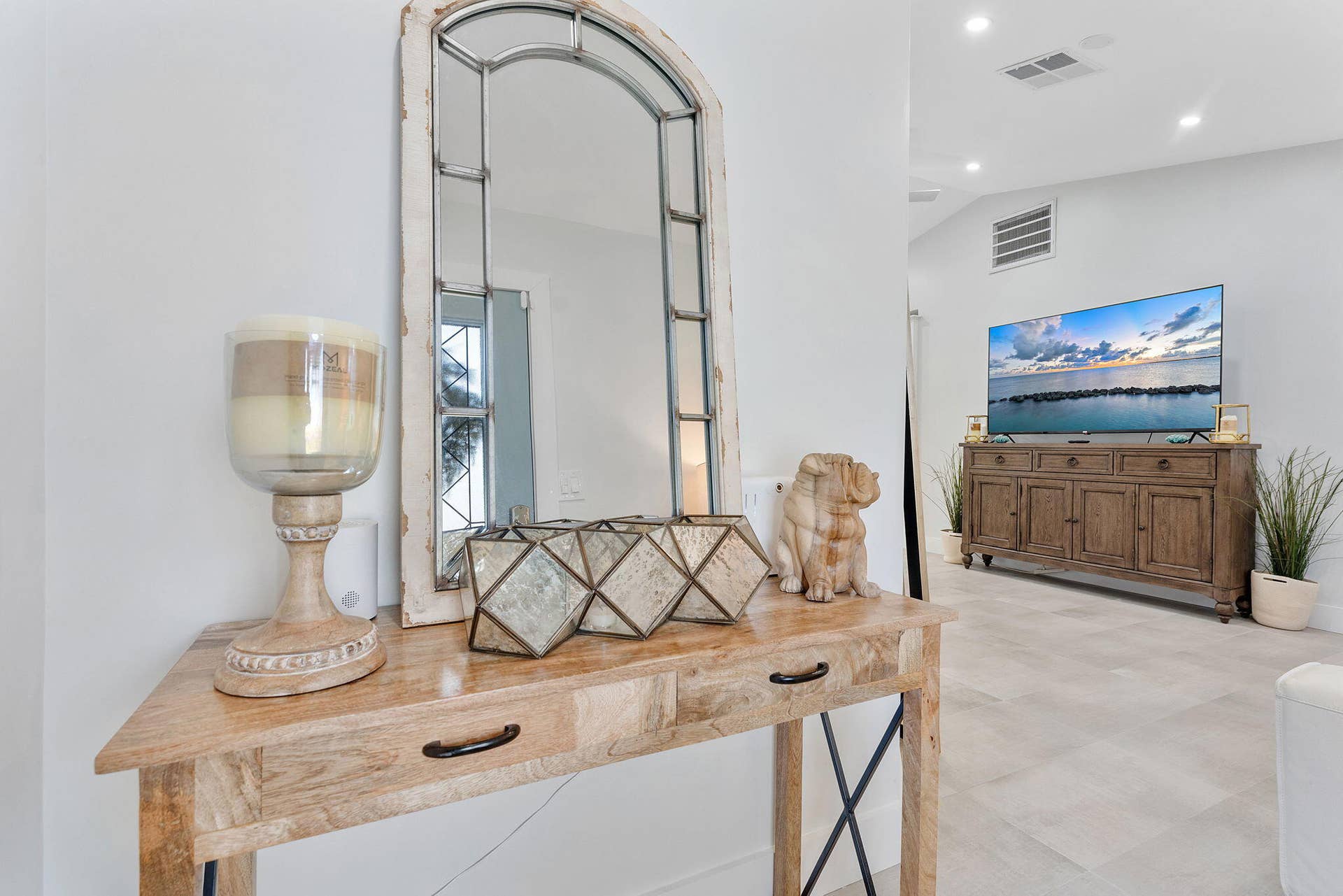 14529 Sunset Pine Drive, Delray Beach, FL 33445 Living Room