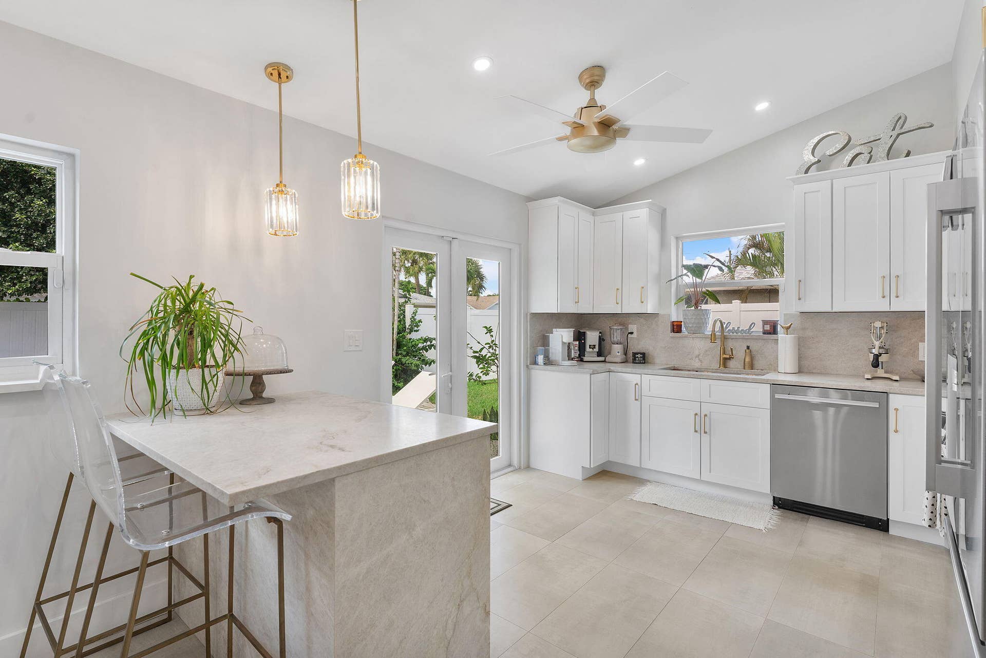 14529 Sunset Pine Drive, Delray Beach, FL 33445 Kitchen