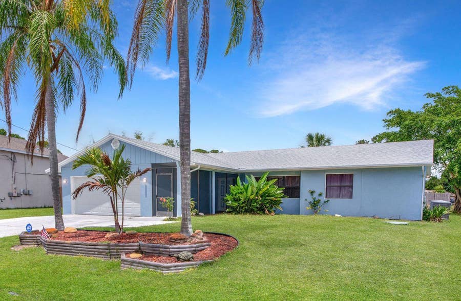 Property photo for 1481 SW GASTADOR Avenue, Port St Lucie, FL