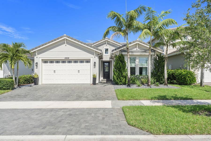 Property photo for 15606 Goldfinch Circle, Westlake, FL