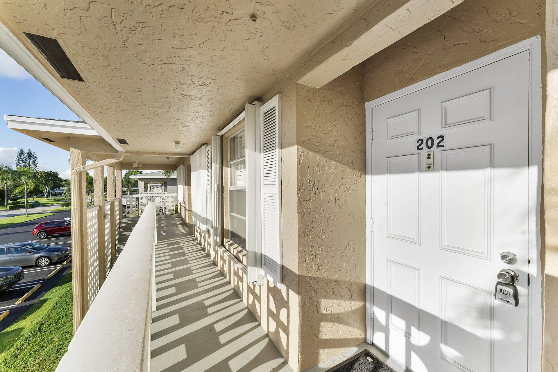 1050 Citrus Way, #202, Delray Beach, FL 33445 Front Exterior Photo