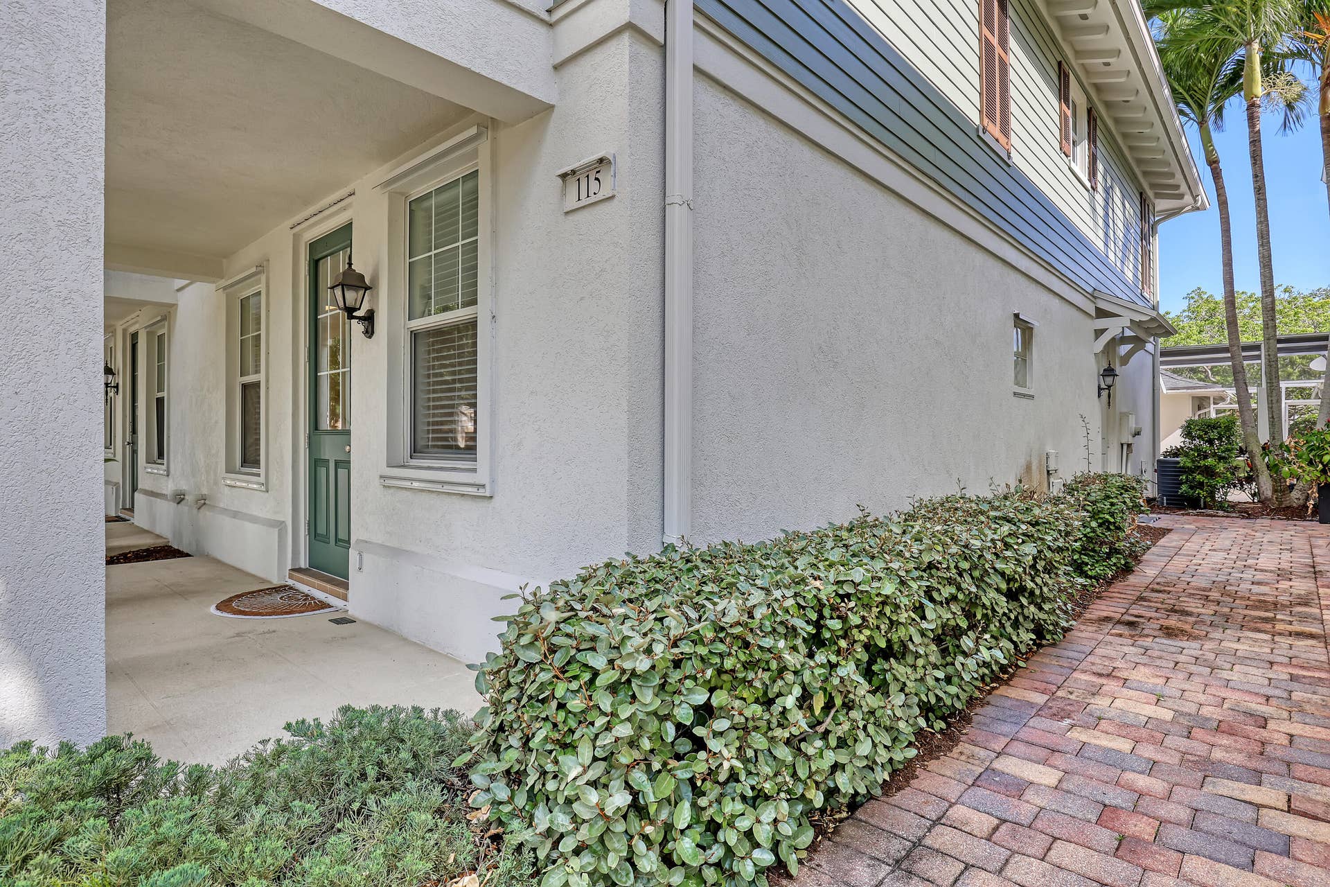 115 Soriano Drive, Jupiter, FL 33458 Front Porch
