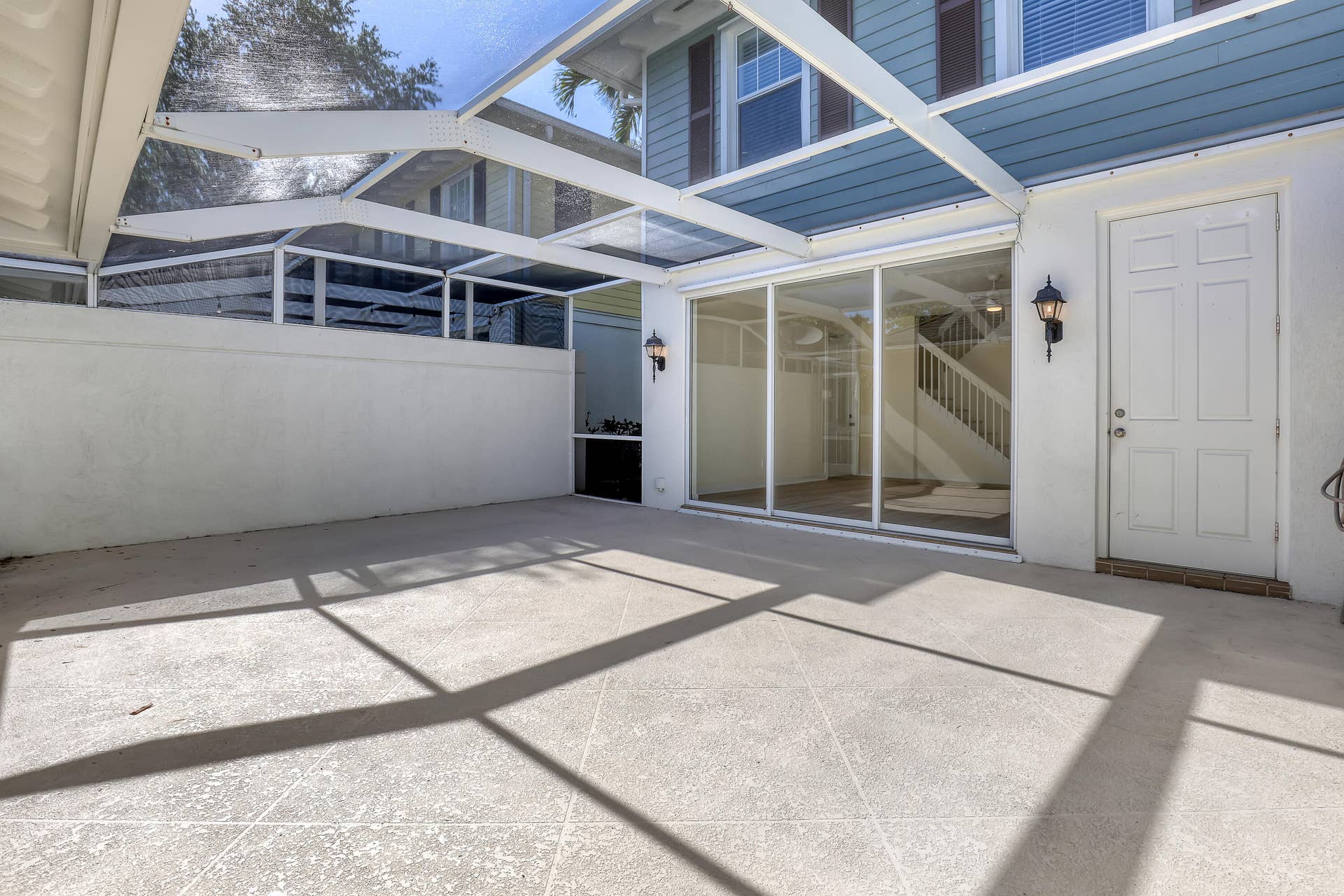 115 Soriano Drive, Jupiter, FL 33458 Courtyard