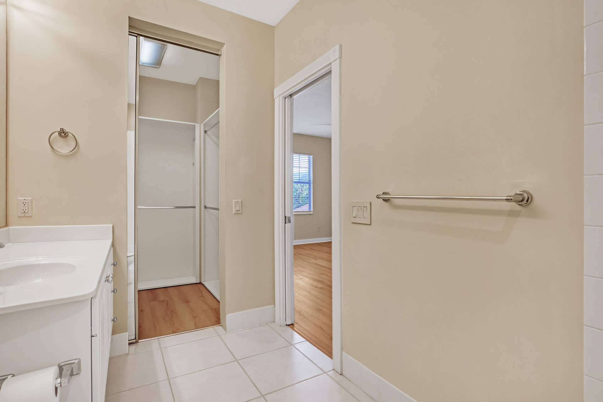 115 Soriano Drive, Jupiter, FL 33458 Master Bath