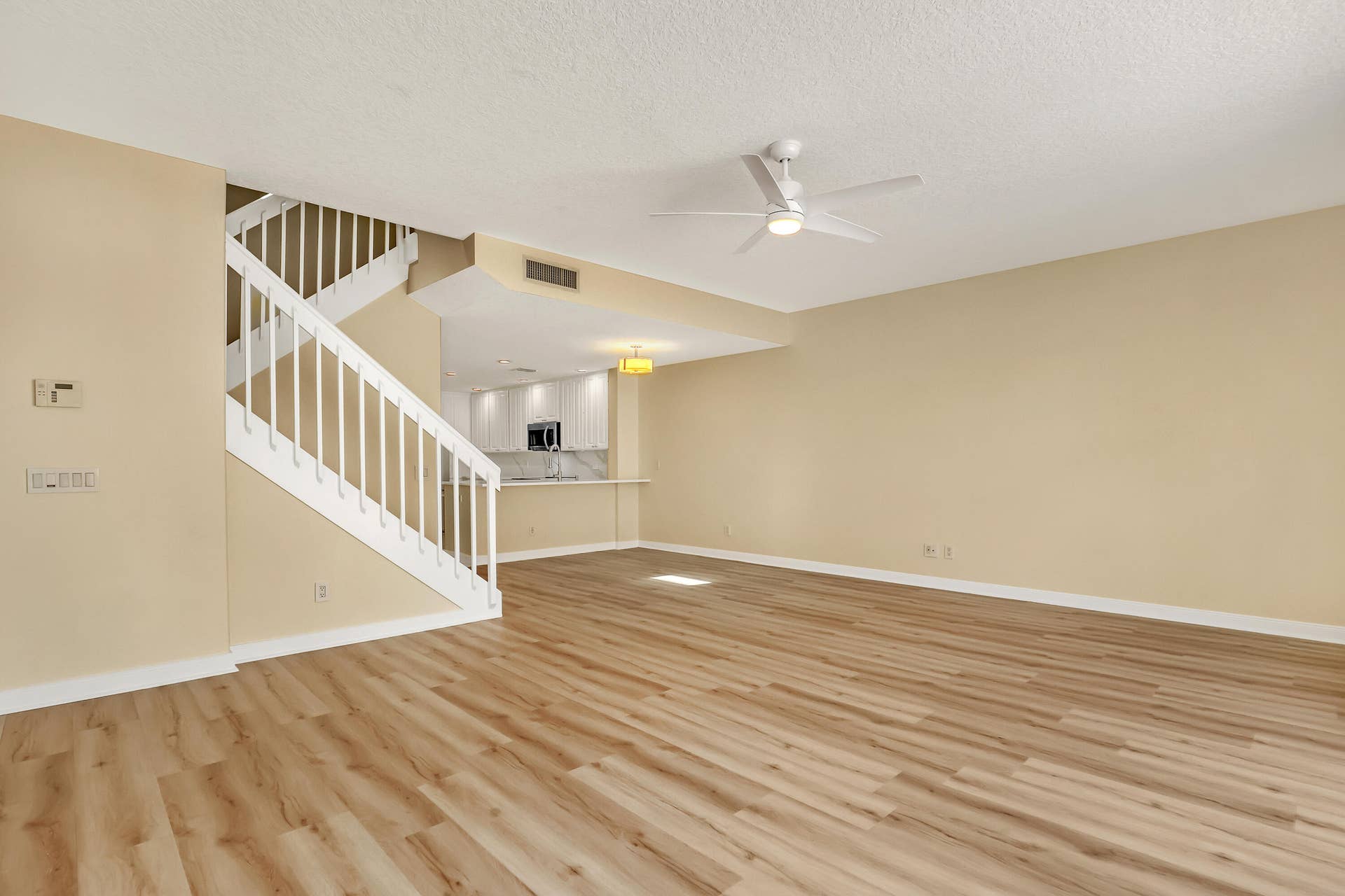 115 Soriano Drive, Jupiter, FL 33458 Great Room