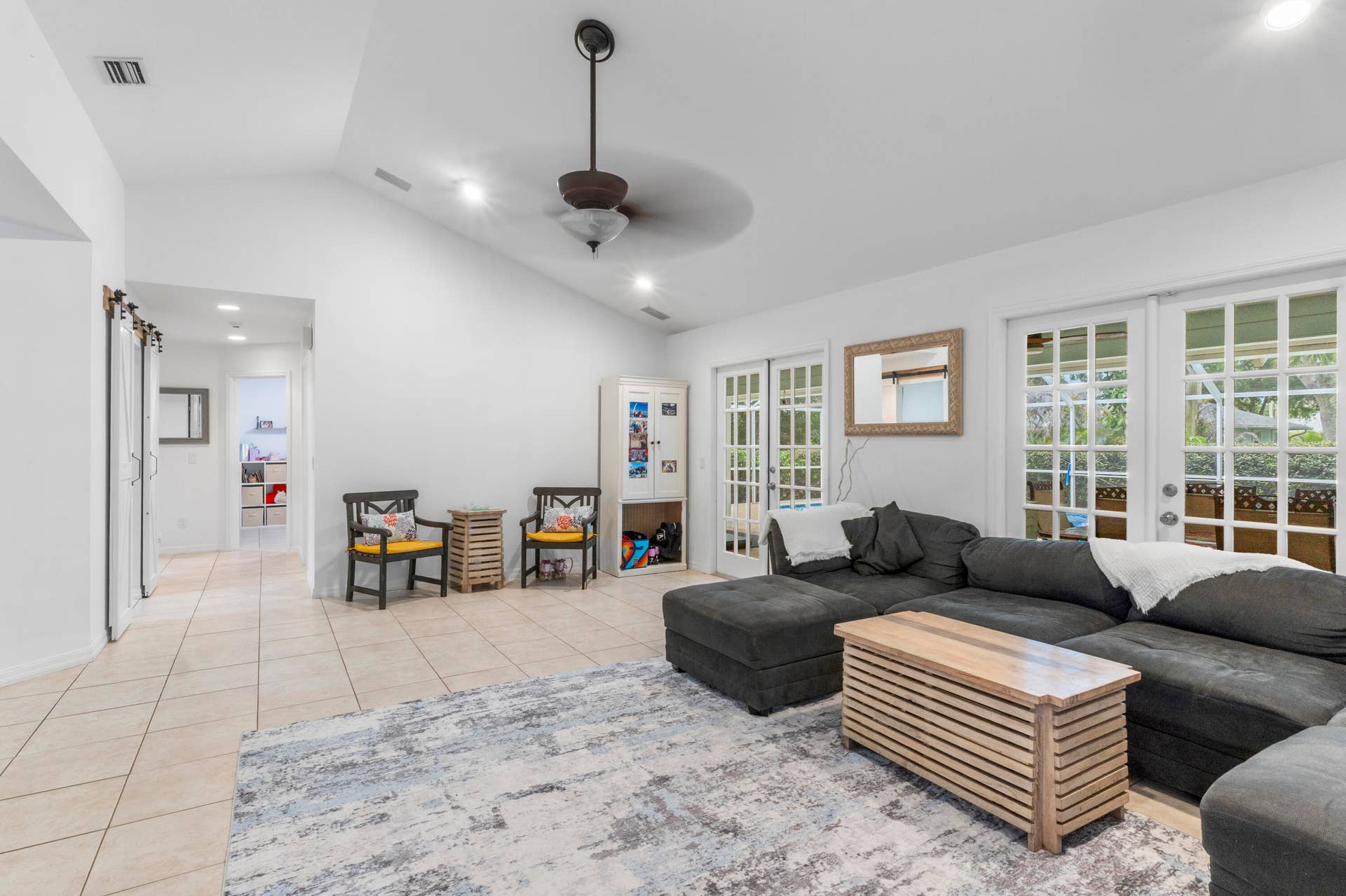 129 38TH Court, Vero Beach, Vero Beach, FL 32968 DSC05006