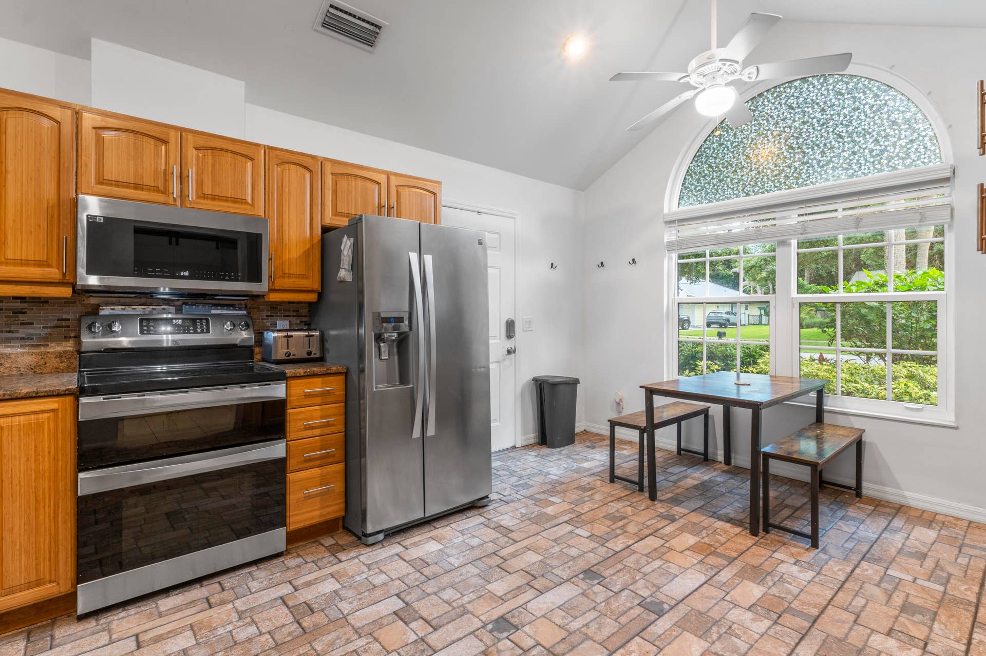 129 38TH Court, Vero Beach, Vero Beach, FL 32968 DSC05036