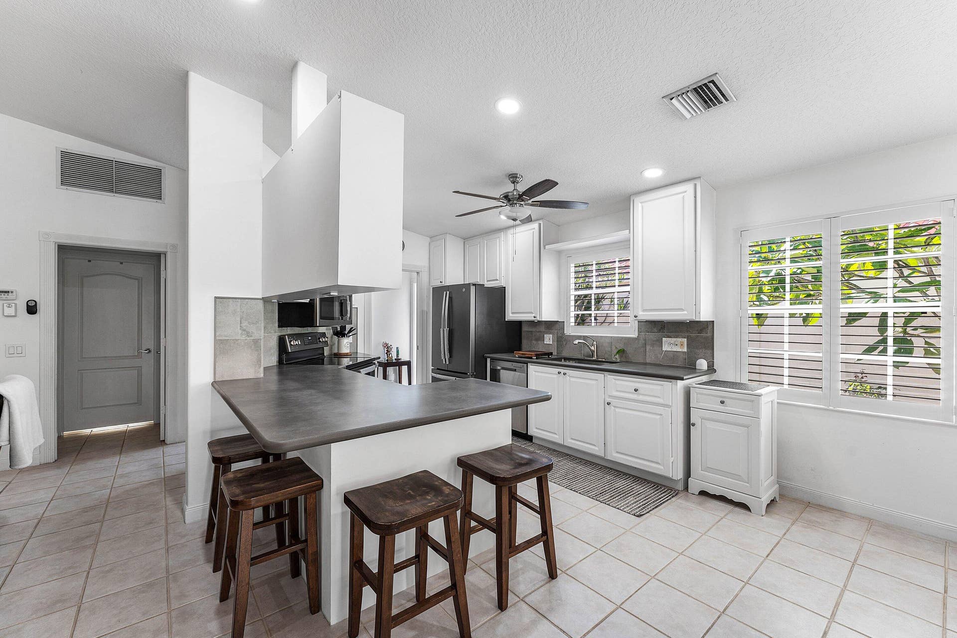 Recessed lighting throughout